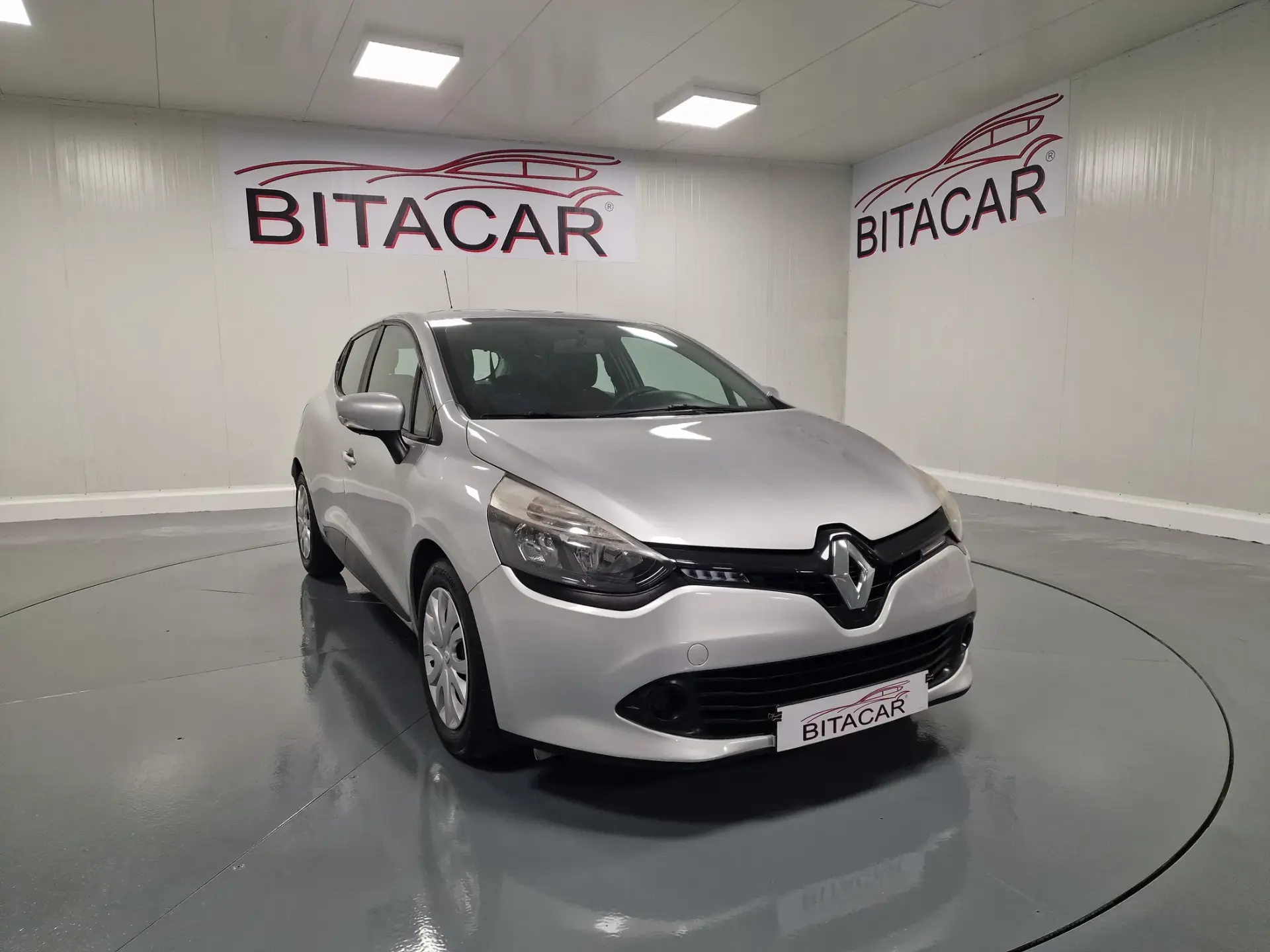 Renault Clio 1.5 DCI CONFORT 1