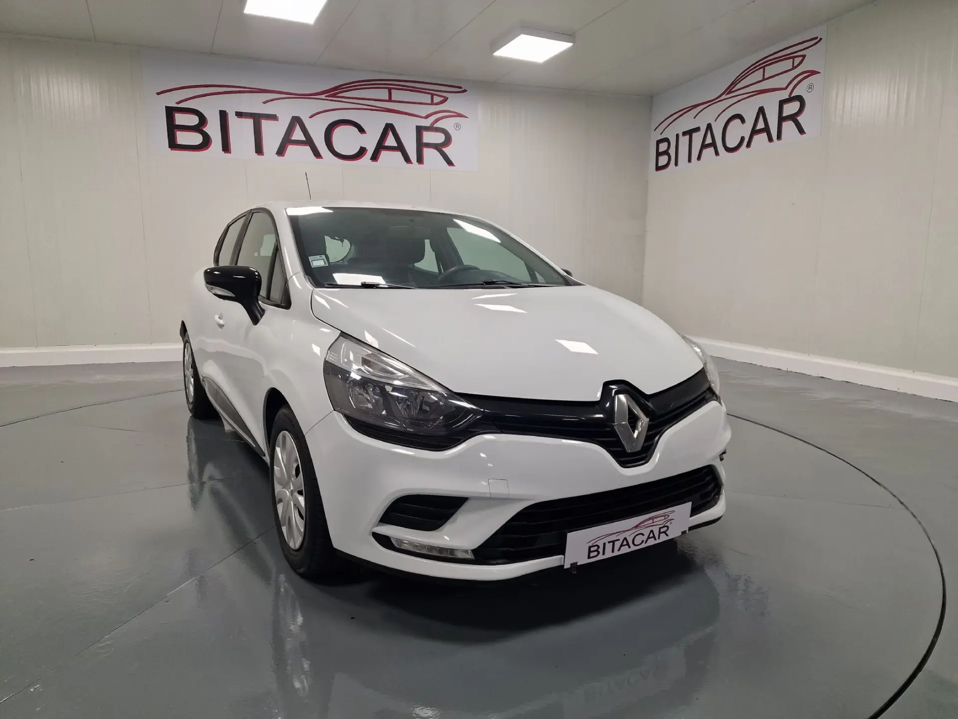 Renault Clio 1.5 DCI ZEN 1