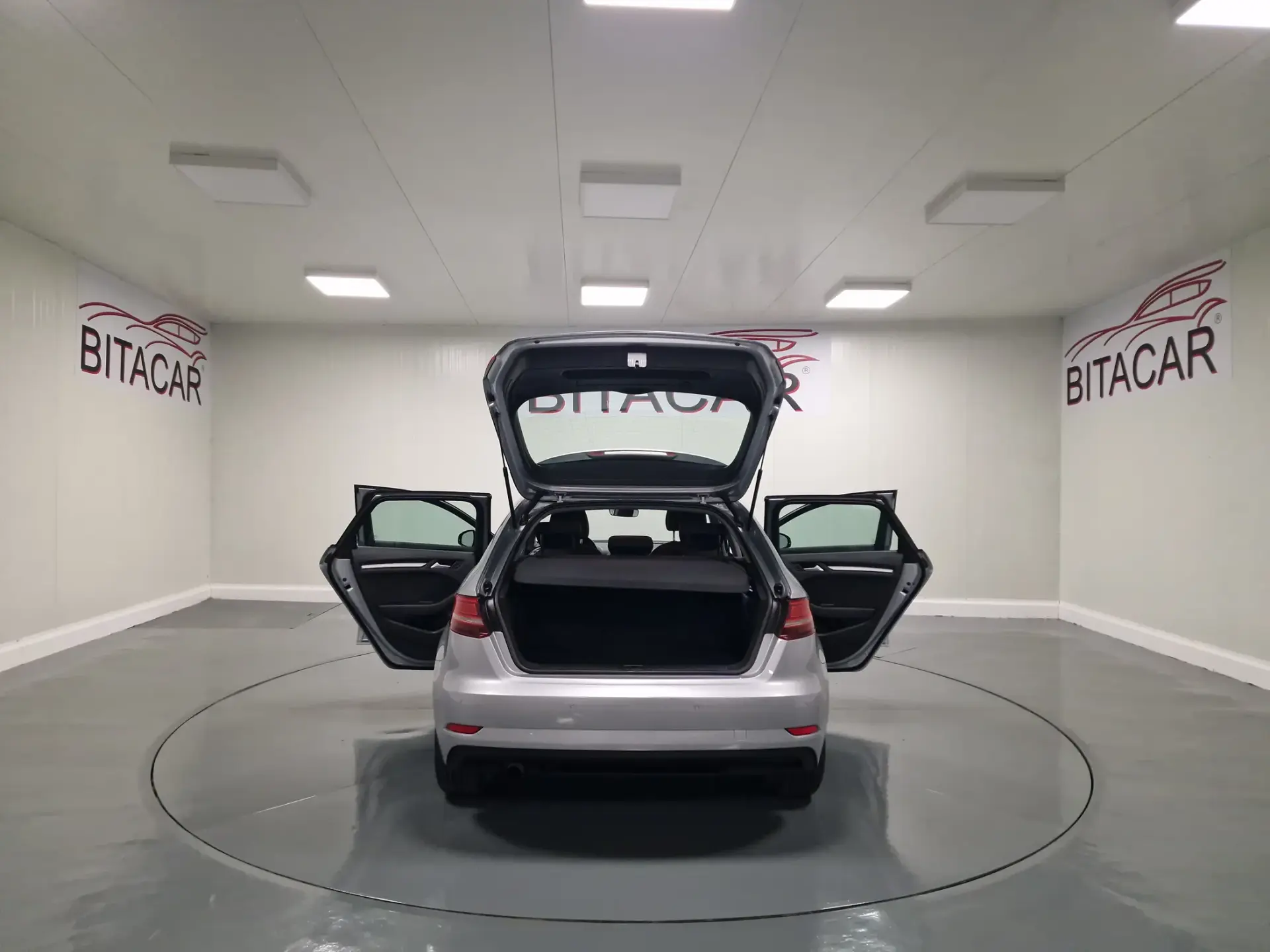 Audi A3 Sportback 1.6 TDI Design 28