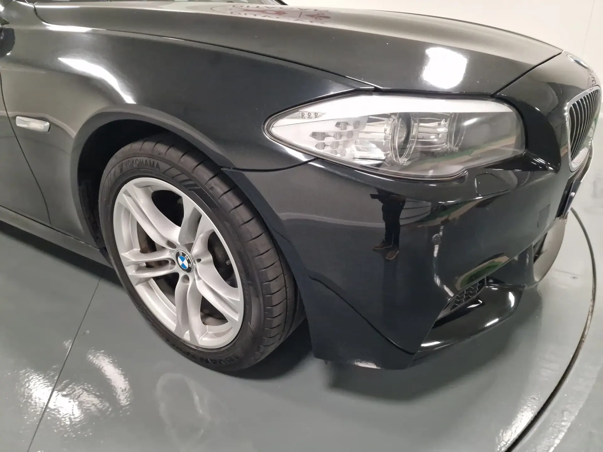 BMW 520 D LINE SPORT 4