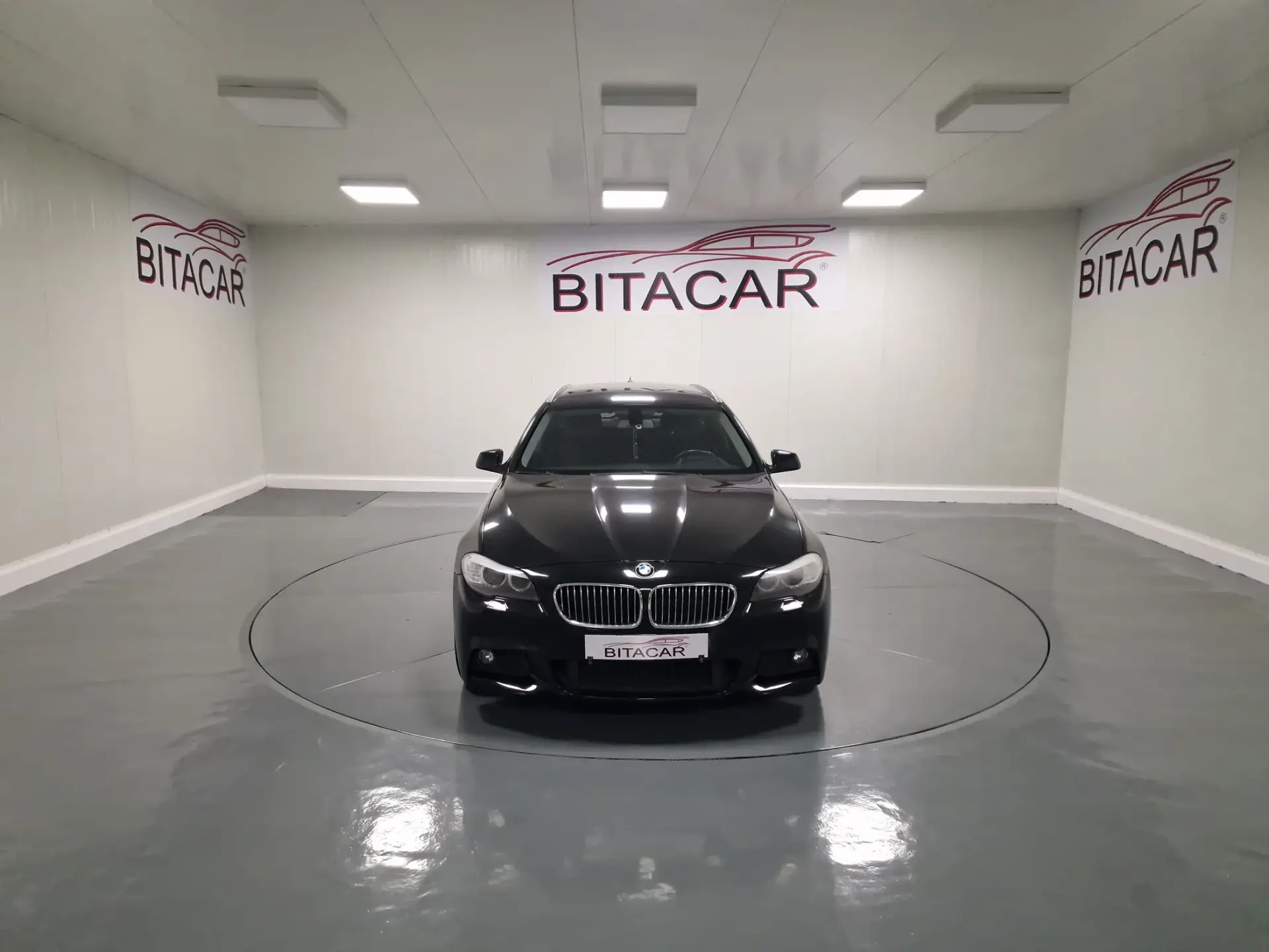 BMW 520 D LINE SPORT 9