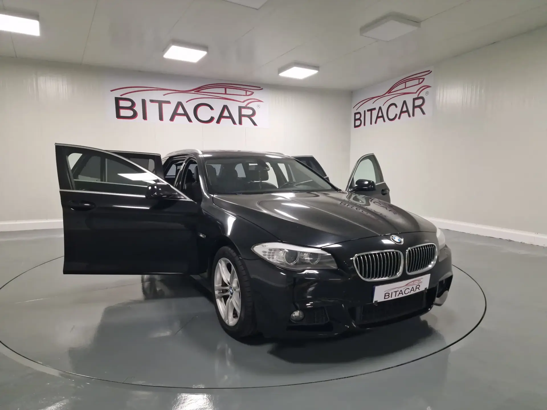 BMW 520 D LINE SPORT 27