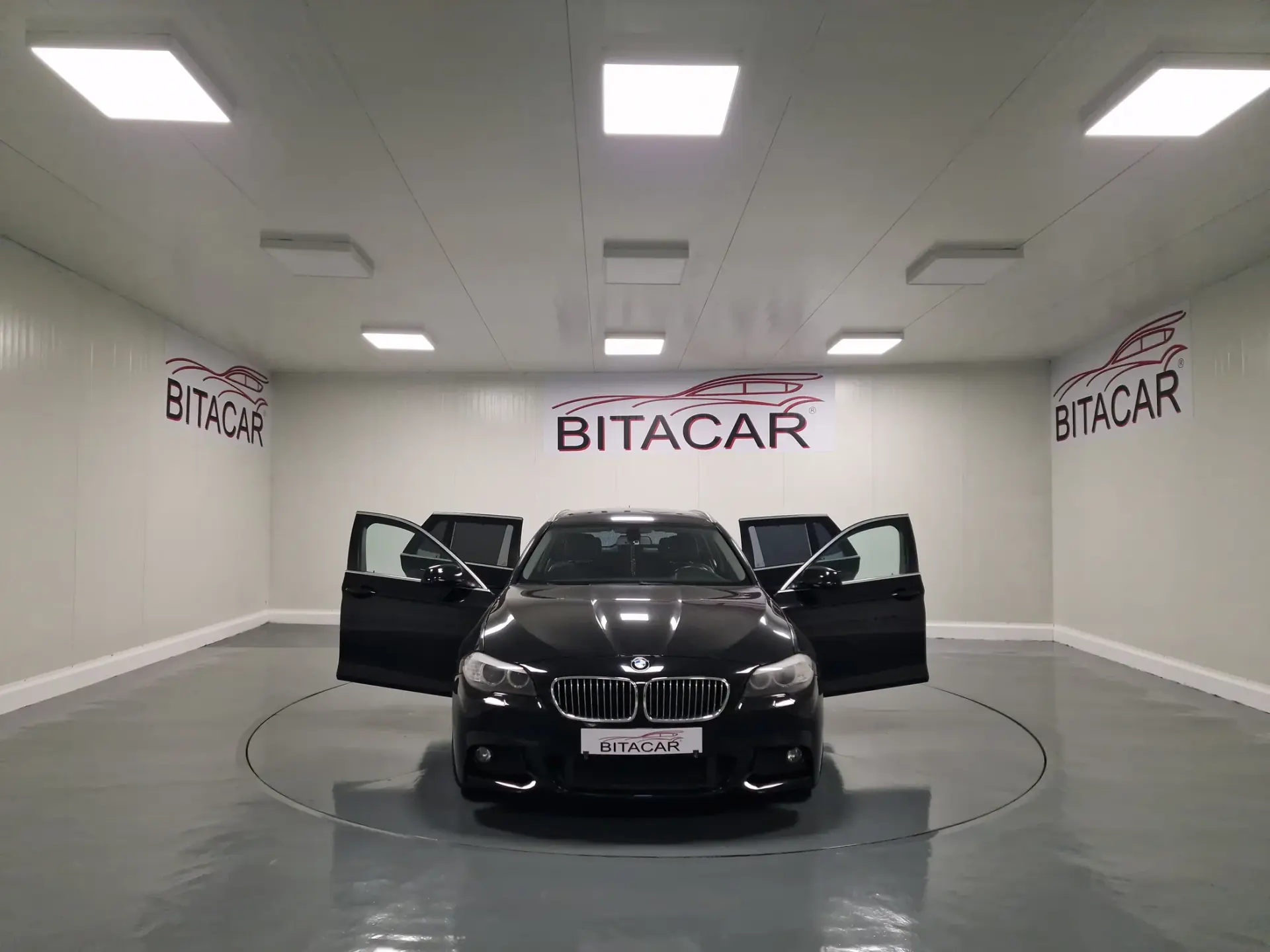 BMW 520 D LINE SPORT 29