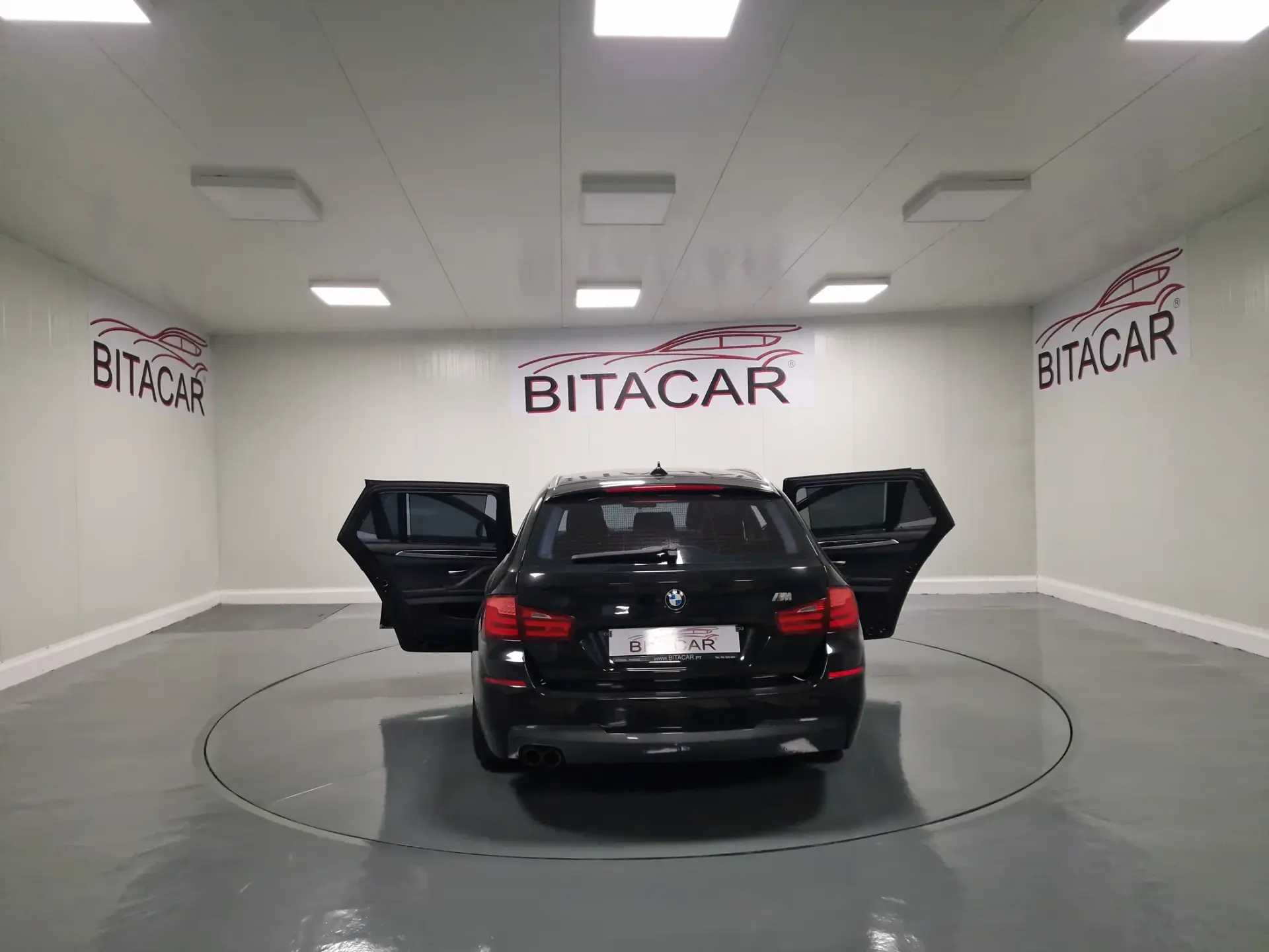 BMW 520 D LINE SPORT 35