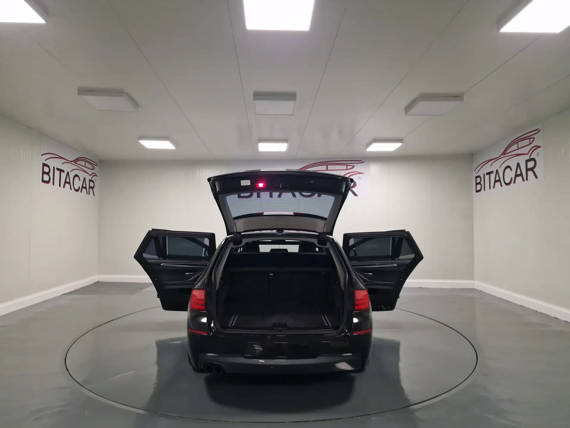 BMW 520 D LINE SPORT 41