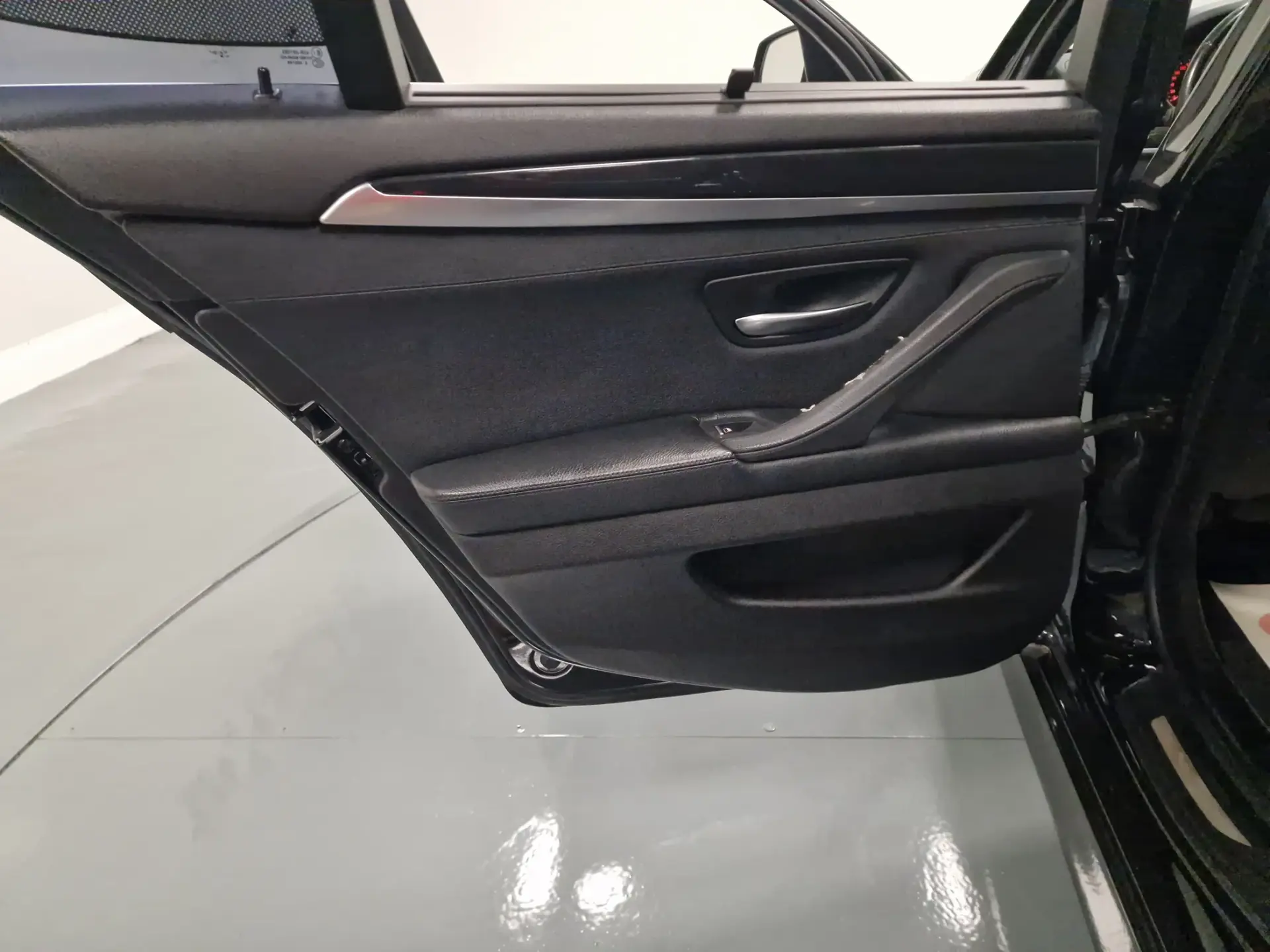 BMW 520 D LINE SPORT 46