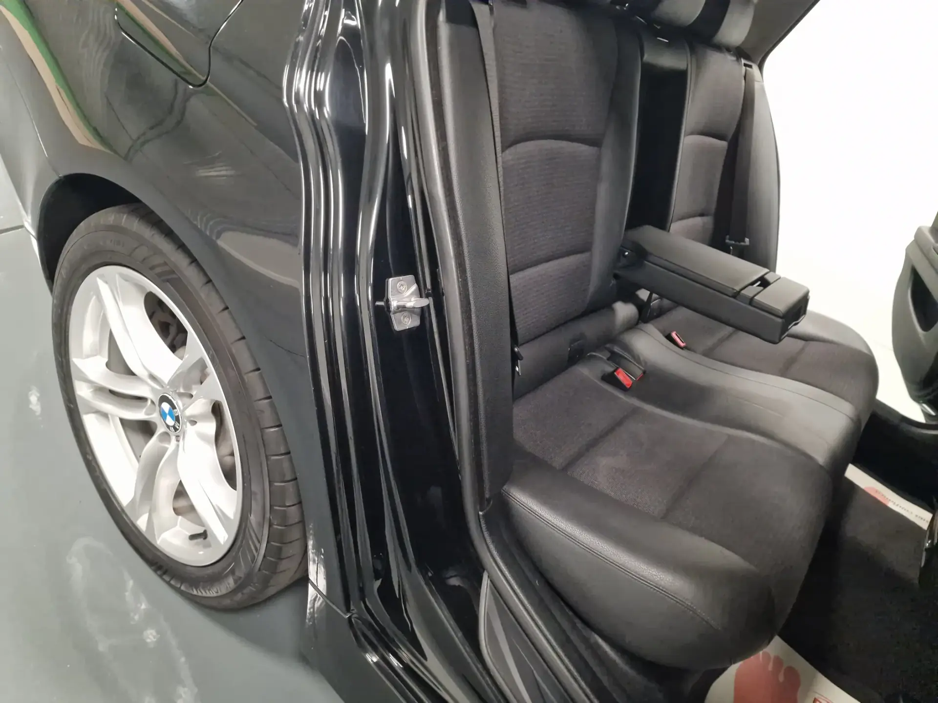 BMW 520 D LINE SPORT 52