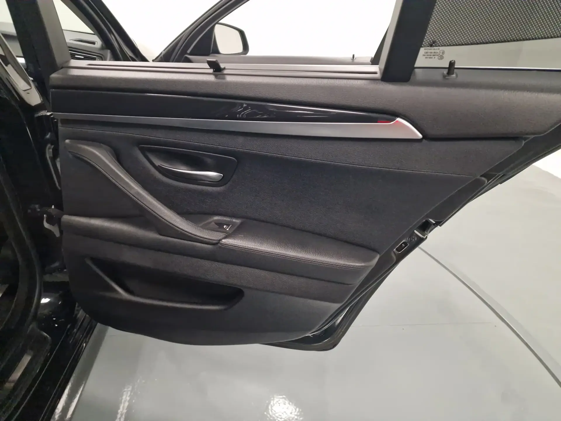 BMW 520 D LINE SPORT 54