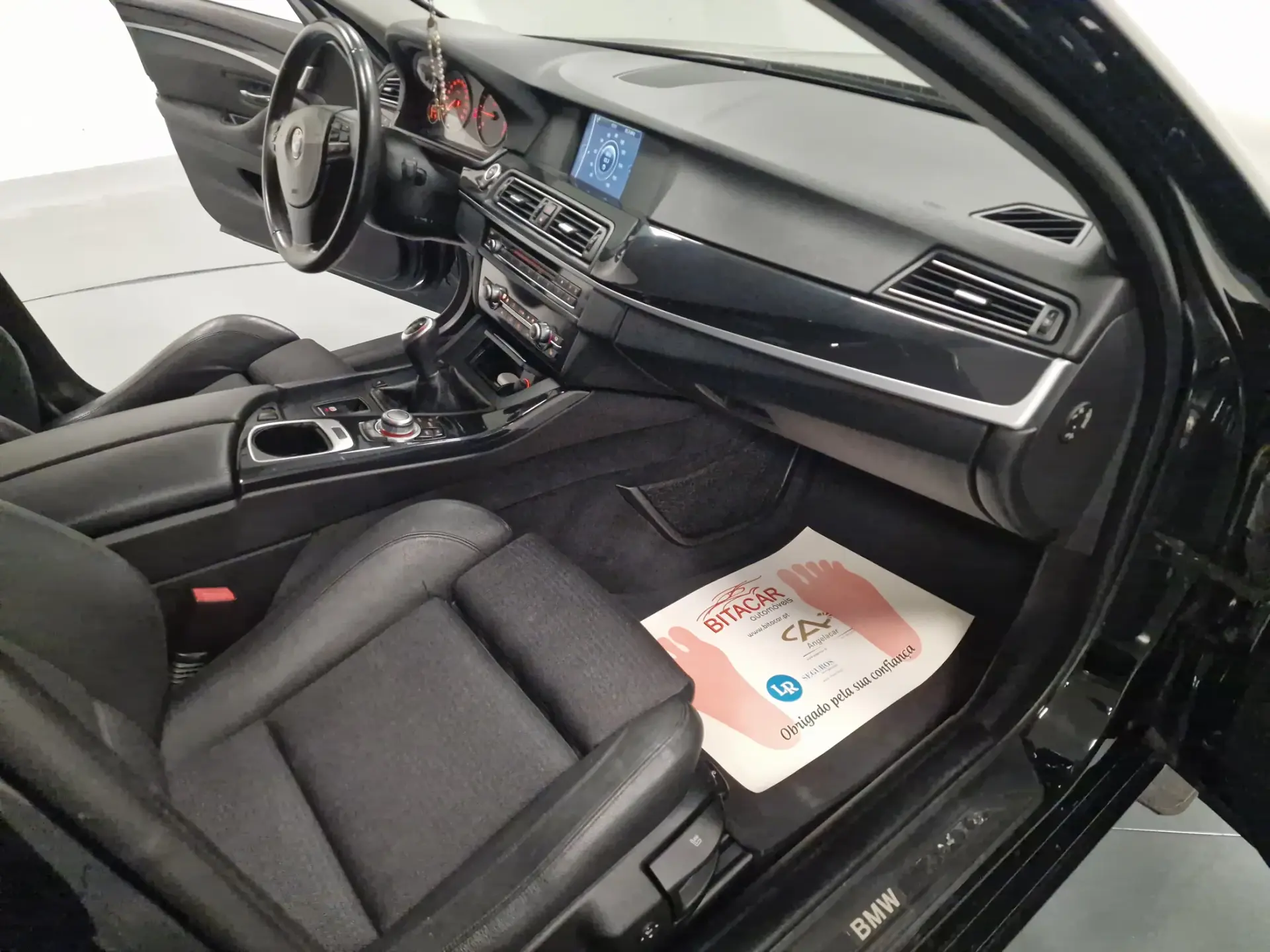 BMW 520 D LINE SPORT 61