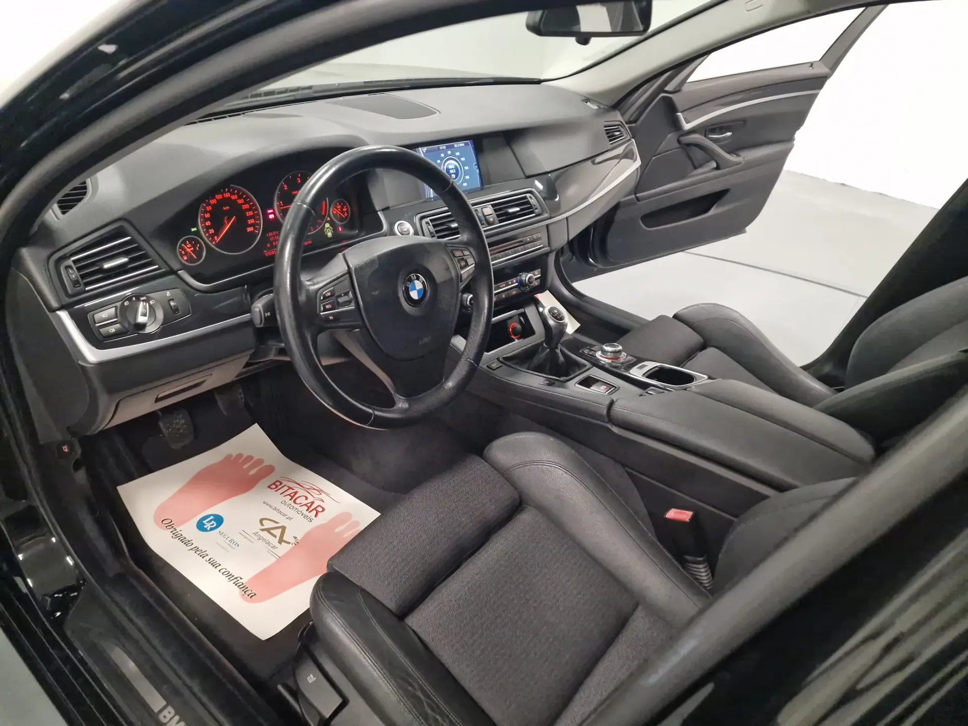 BMW 520 D LINE SPORT 74