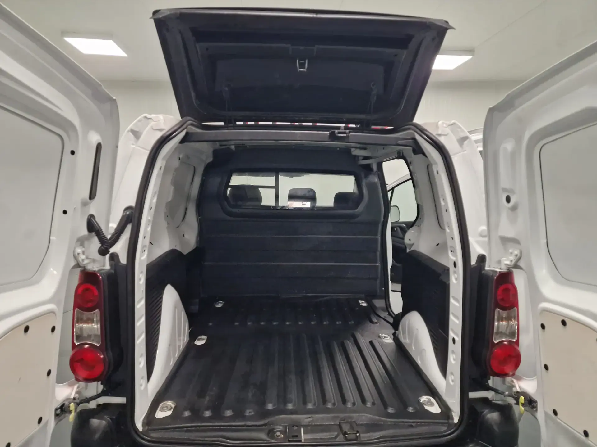 Citroën Berlingo 1.6 BLUEHDI  100CV GIRAFON IVA DEDUTIVEL 30