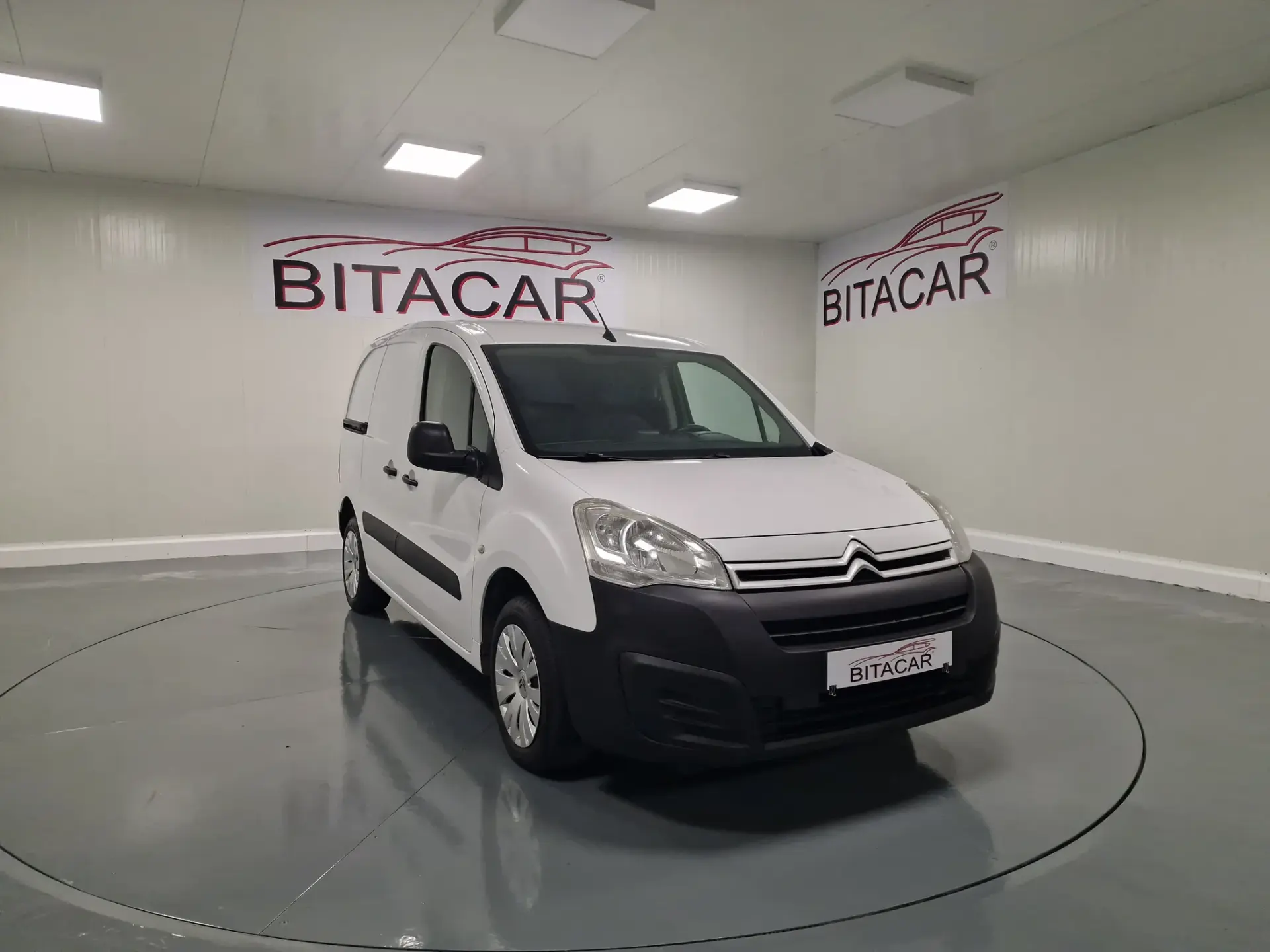 Citroën Berlingo 1.6 HDI 90CV GPS IVA DEDUTIVEL 2