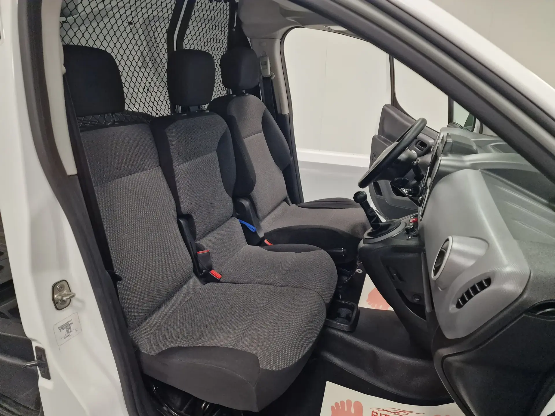 Citroën Berlingo 1.6 BLUEHDI GPS IVA DEDUTIVEL 42