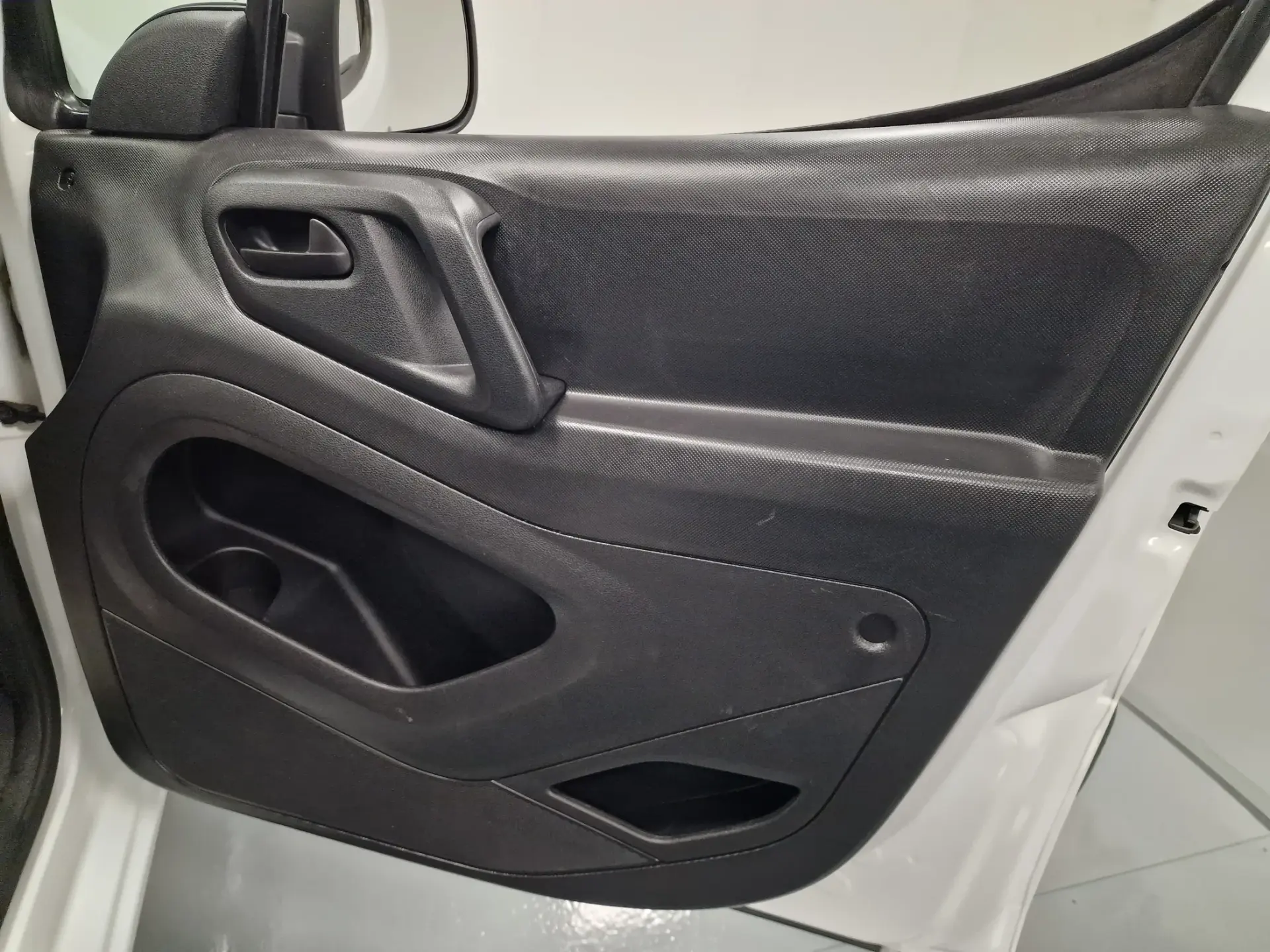 Citroën Berlingo 1.6 BLUEHDI GPS IVA DEDUTIVEL 43