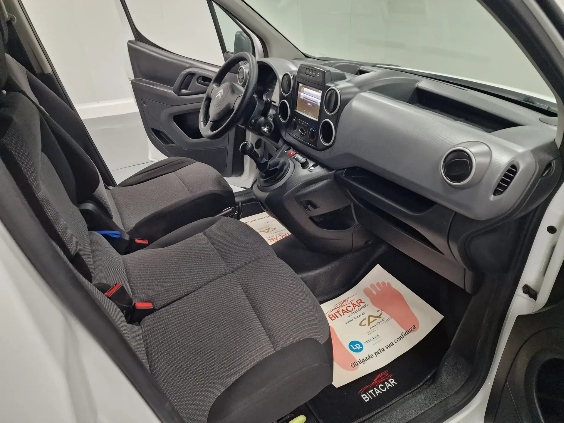 Citroën Berlingo 1.6 BLUEHDI GPS IVA DEDUTIVEL 44