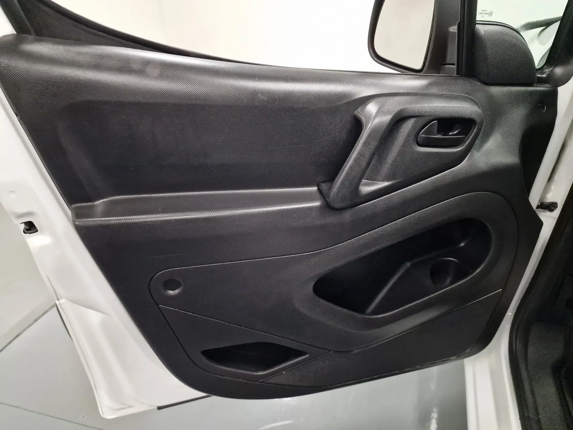 Citroën Berlingo 1.6 BLUEHDI GPS IVA DEDUTIVEL 53