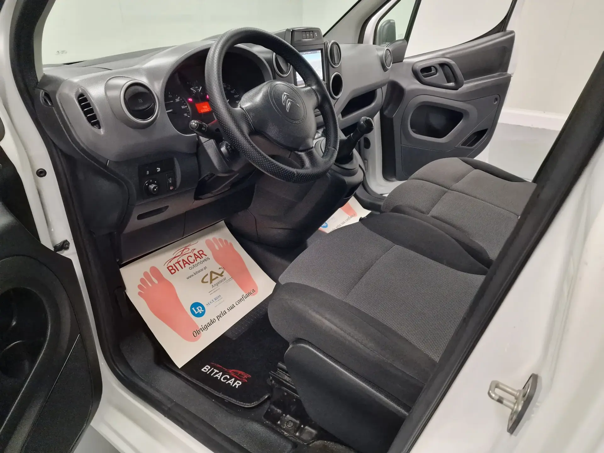 Citroën Berlingo 1.6 BLUEHDI GPS IVA DEDUTIVEL 55