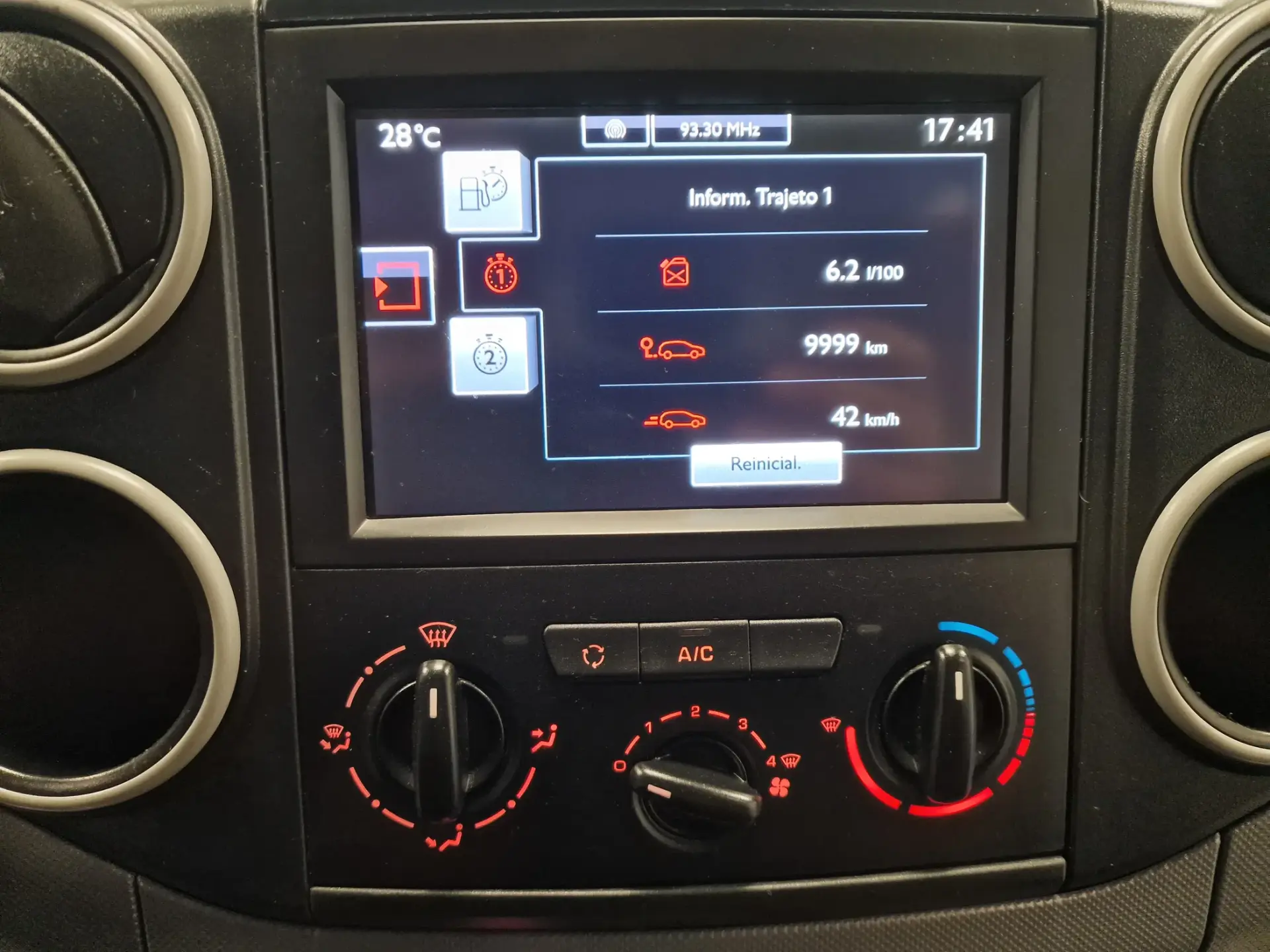 Citroën Berlingo 1.6 BLUEHDI GPS IVA DEDUTIVEL 69