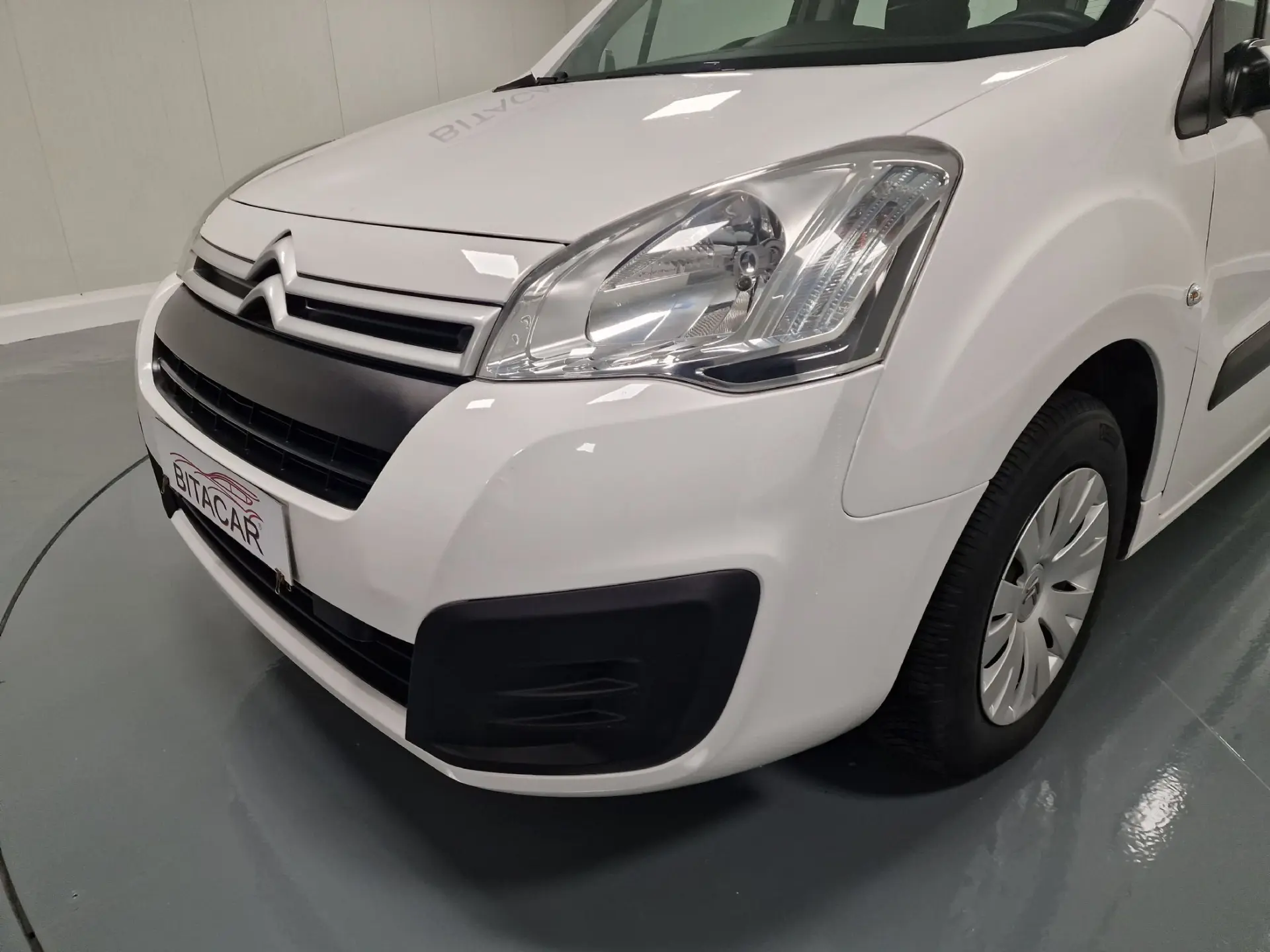 Citroën Berlingo 1.6 BLUEHDI 5 LUGARES 7