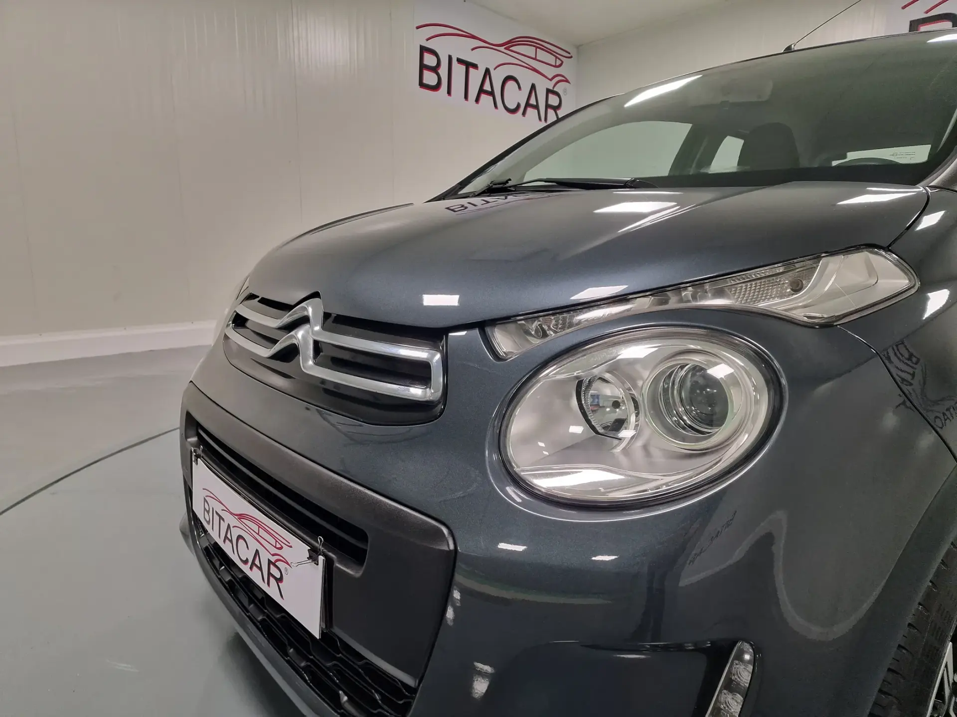 Citroën C1 1.0 VTi Feel 10