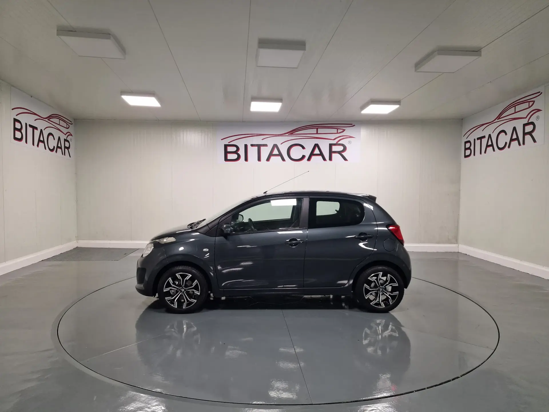 Citroën C1 1.0 VTi Feel 13