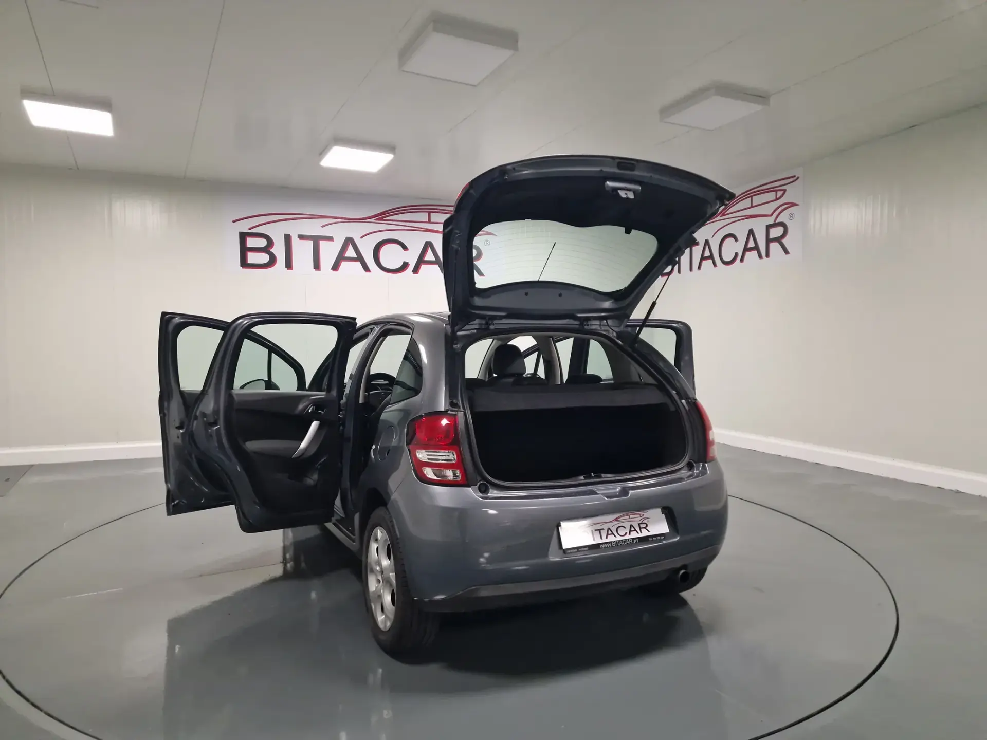 Citroën C3 1.4 HDI TETO PANORÂMICO 30