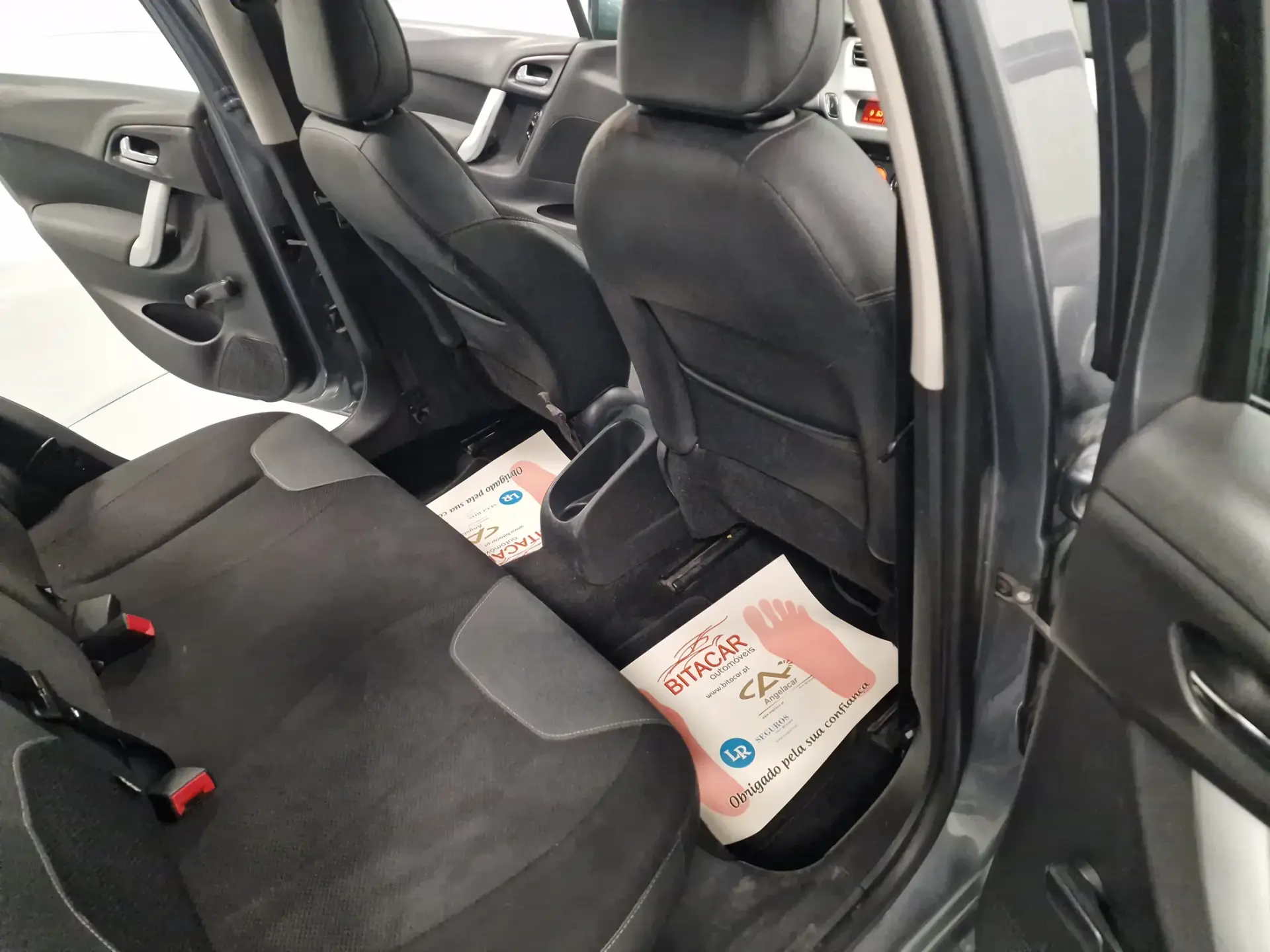 Citroën C3 1.4 HDI TETO PANORÂMICO 46