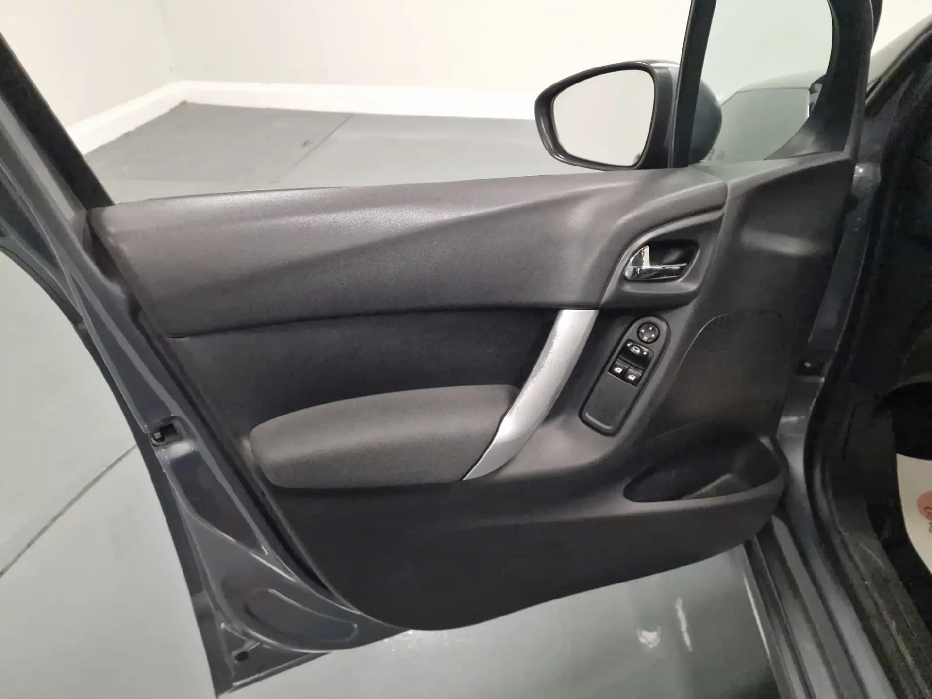 Citroën C3 1.4 HDI TETO PANORÂMICO 56