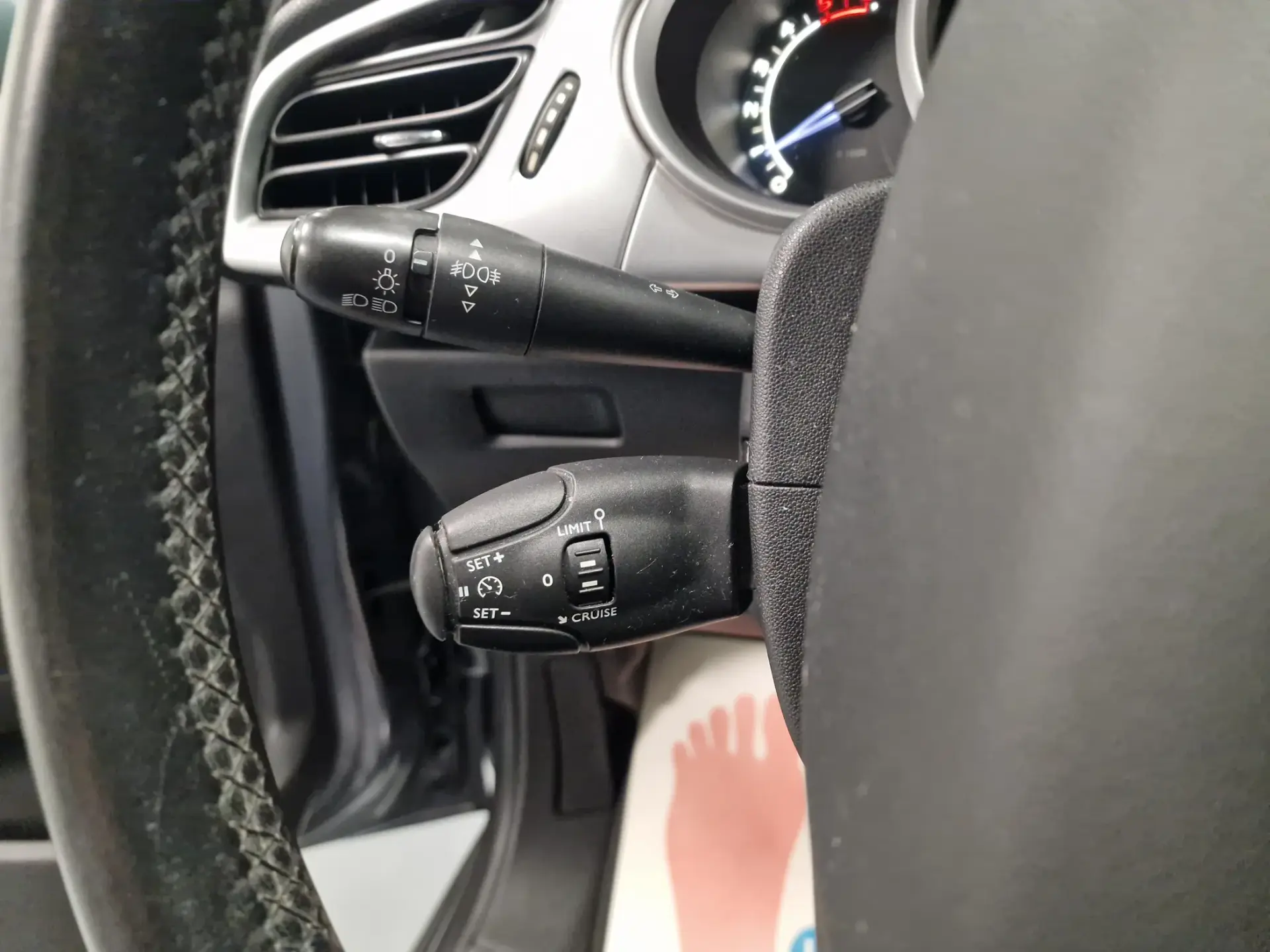 Citroën C3 1.4 HDI TETO PANORÂMICO 61