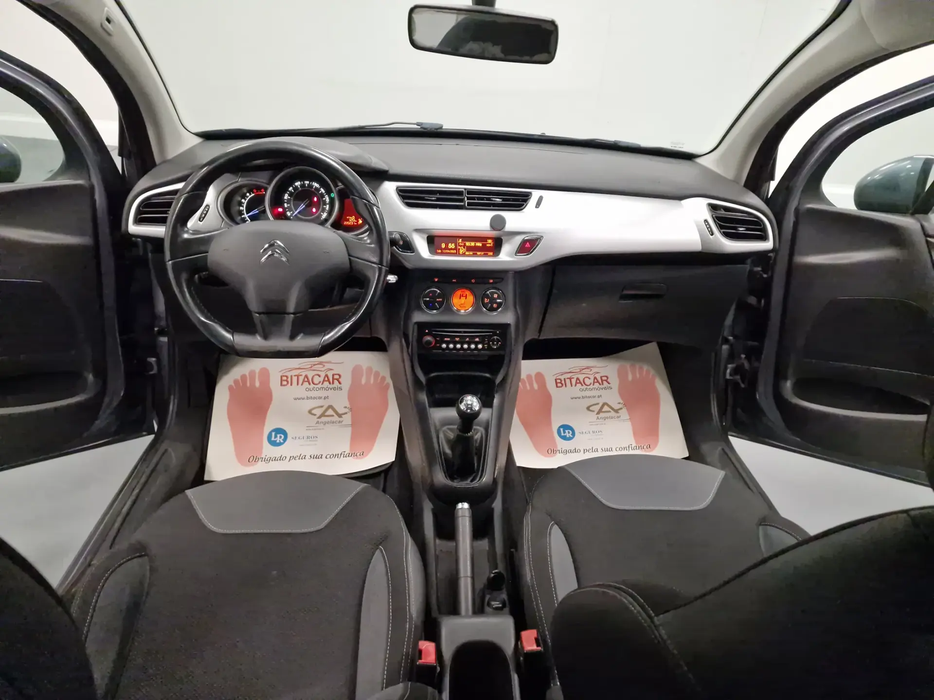 Citroën C3 1.4 HDI TETO PANORÂMICO 74