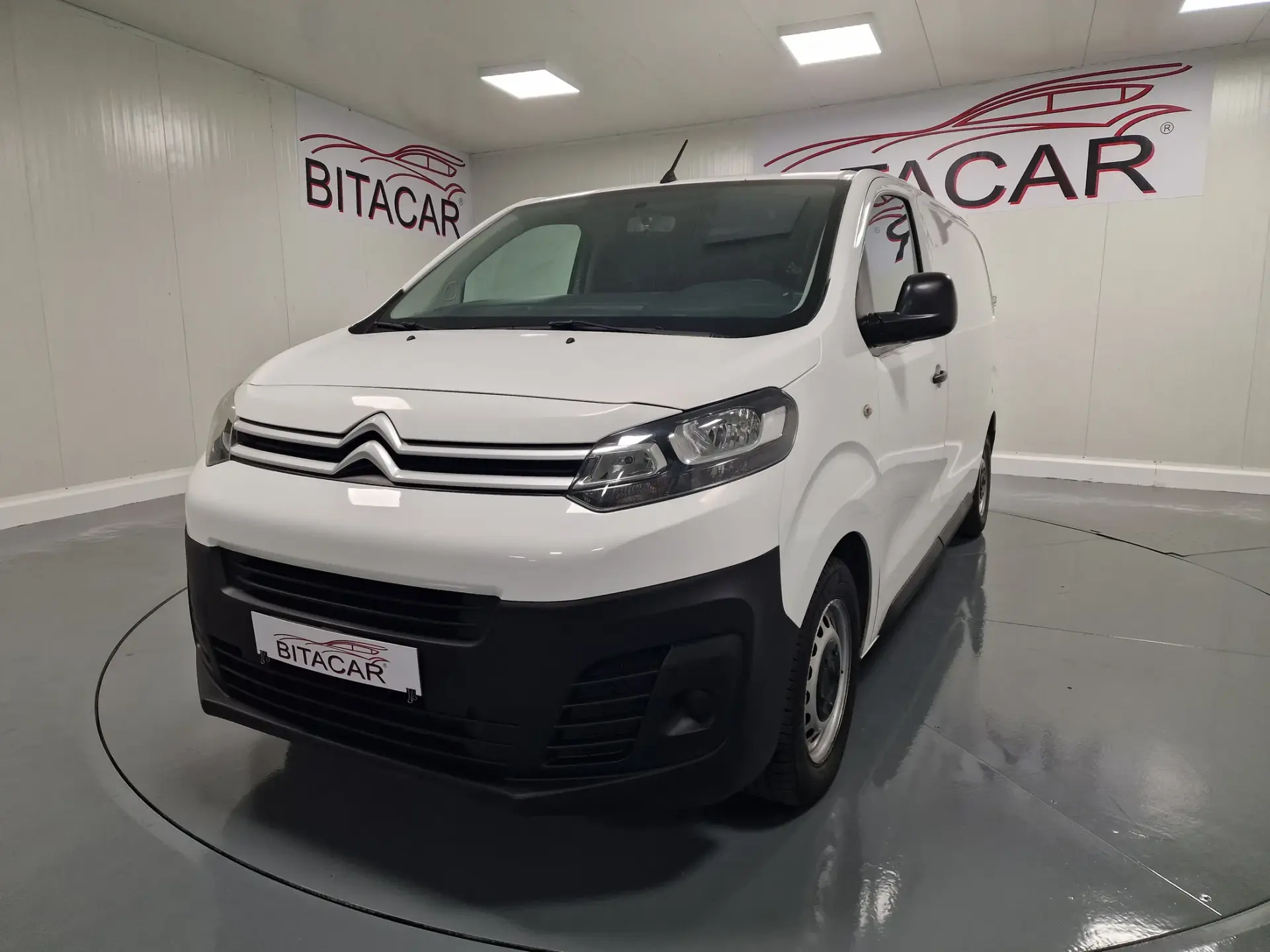 Citroën Jumpy 1.6 BlueHDi M Confort 11