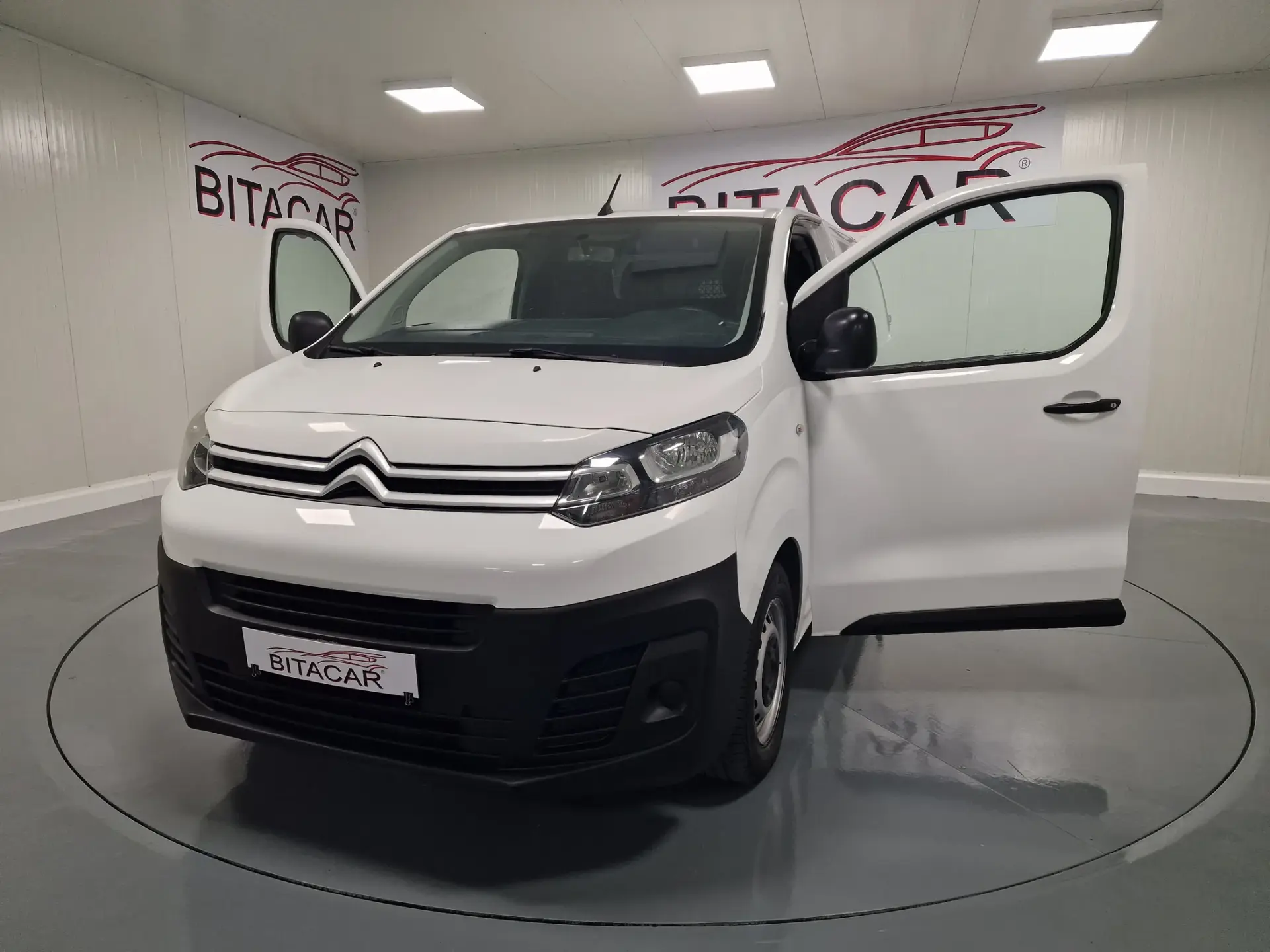 Citroën Jumpy 1.6 BlueHDi M Confort 20