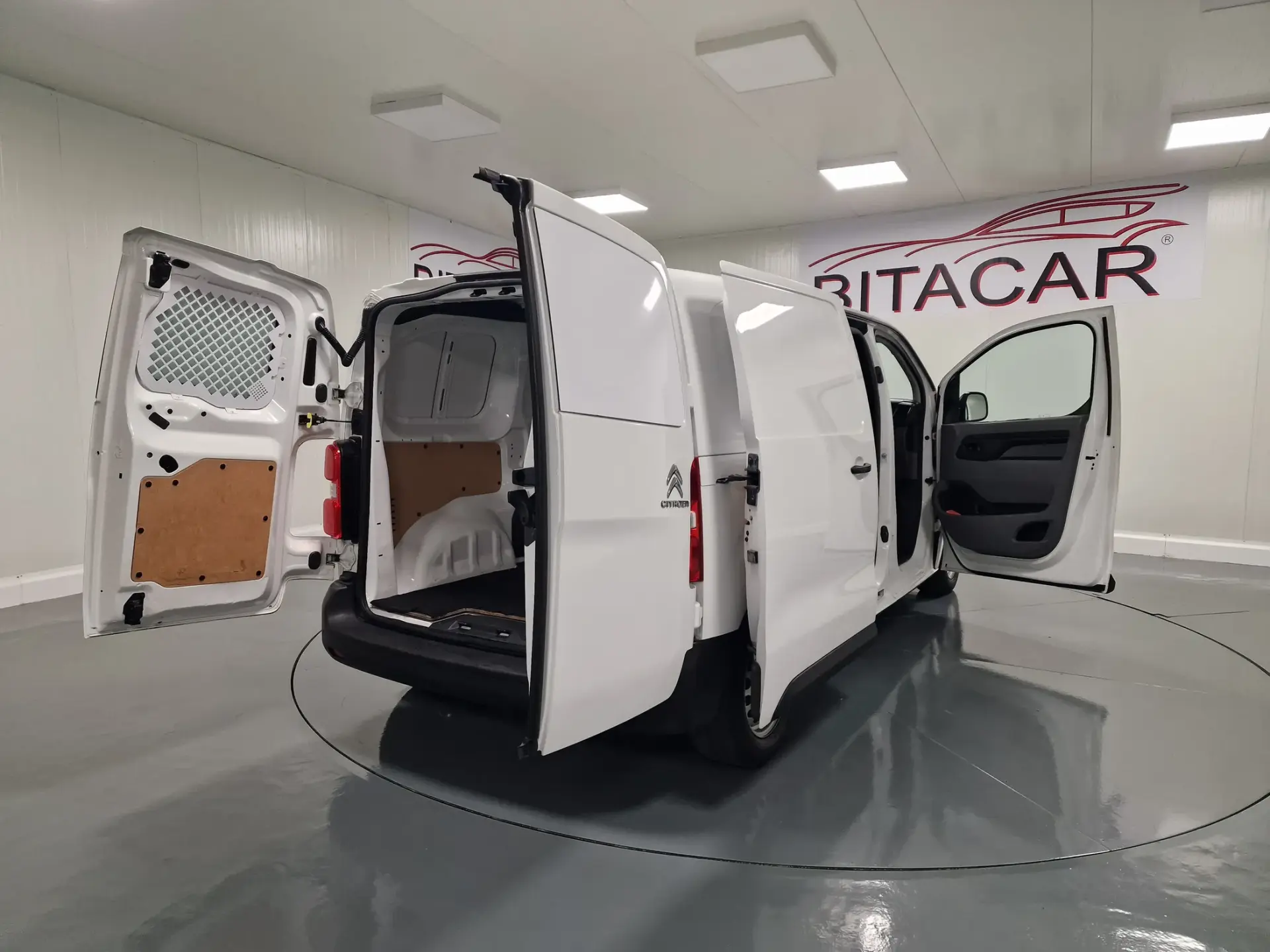 Citroën Jumpy 1.6 BlueHDi M Confort 38