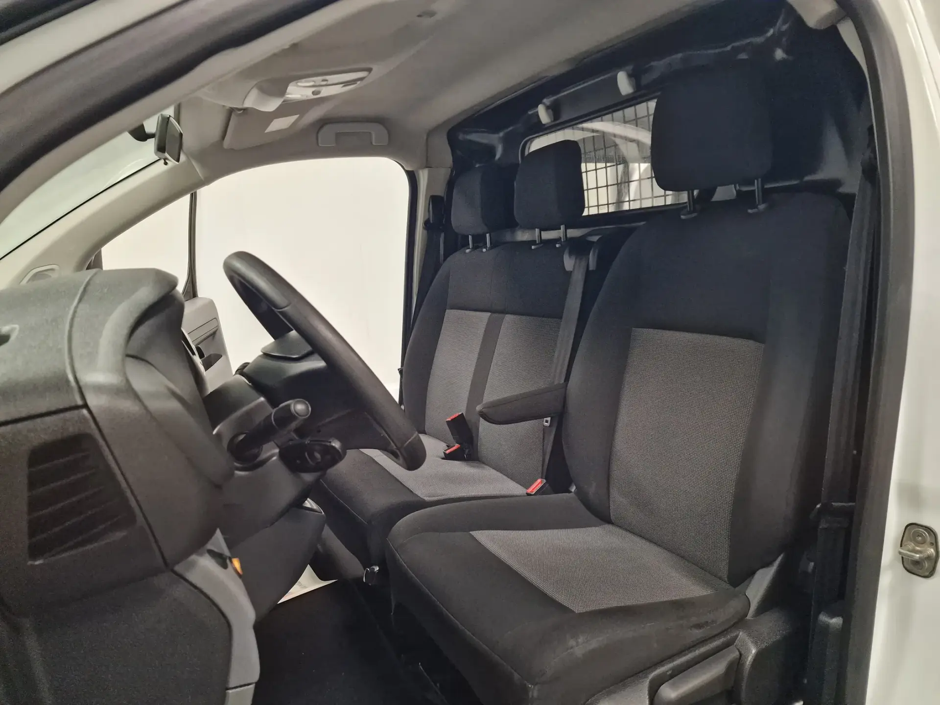 Citroën Jumpy 1.6 BlueHDi M Confort 49