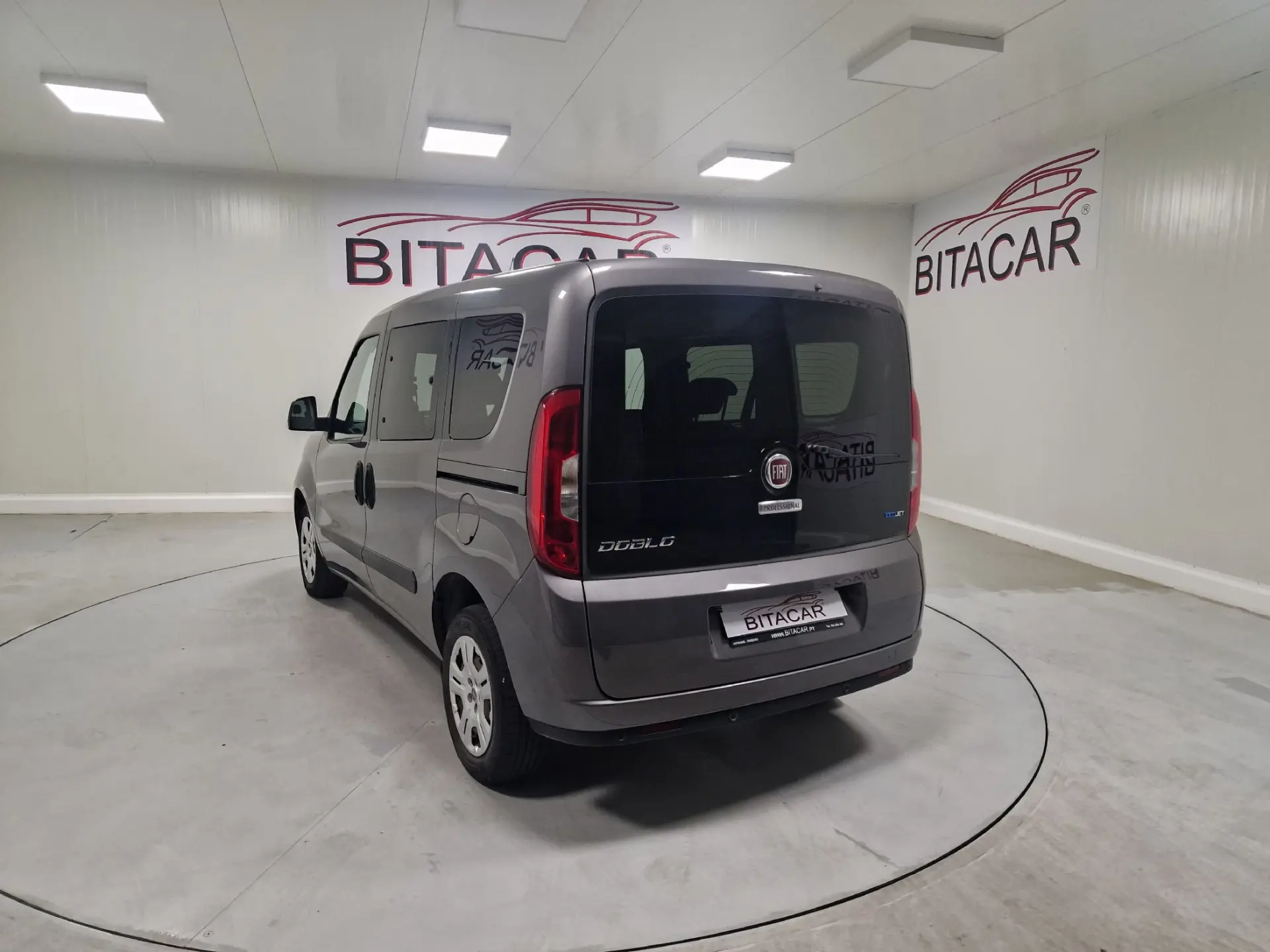 Fiat Doblo COMBI MAXI 1.3 MULTIJET 5 LUGARES 10