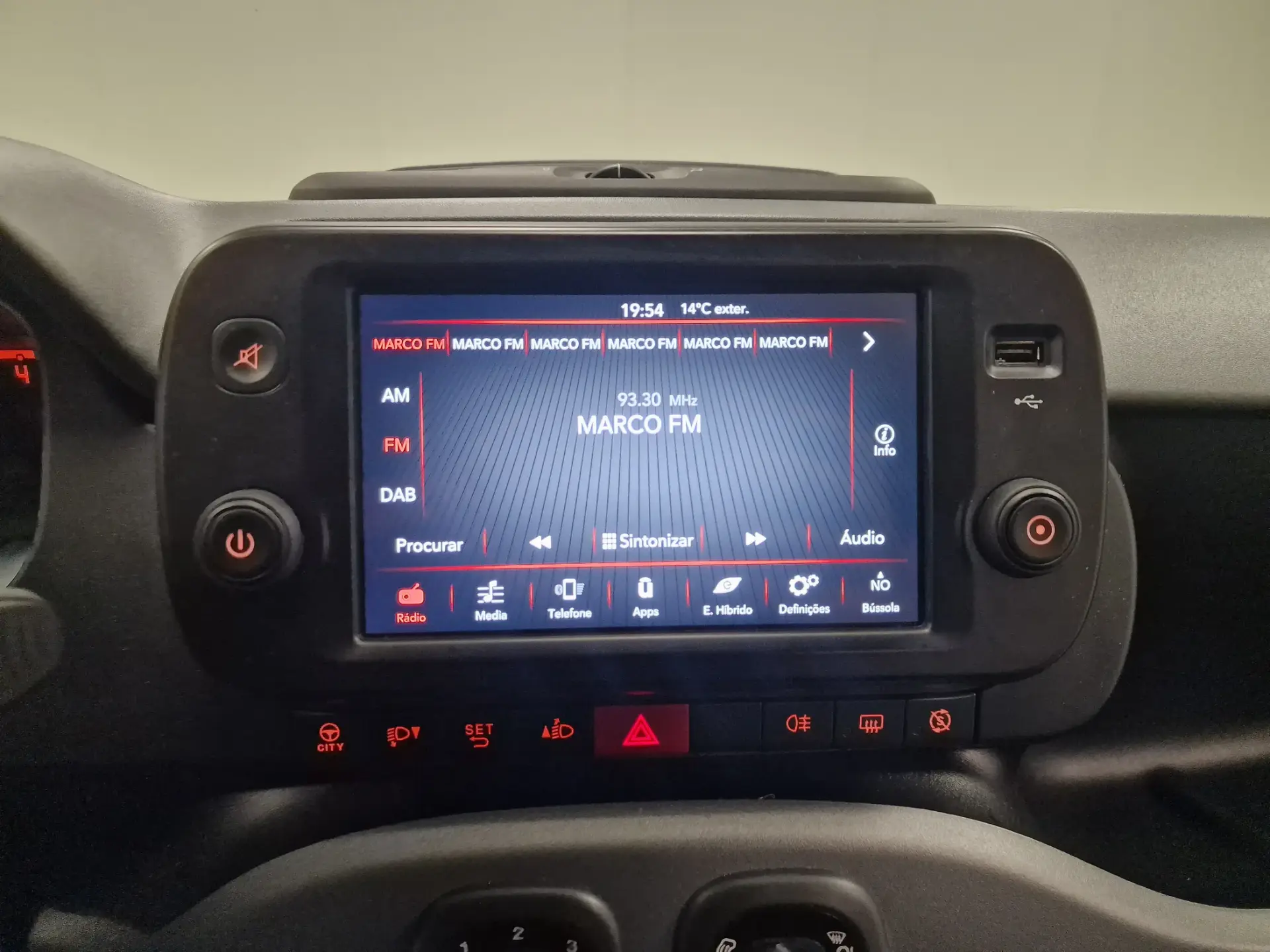 Fiat Panda 1.0 HYBRID CITY LIFE 66