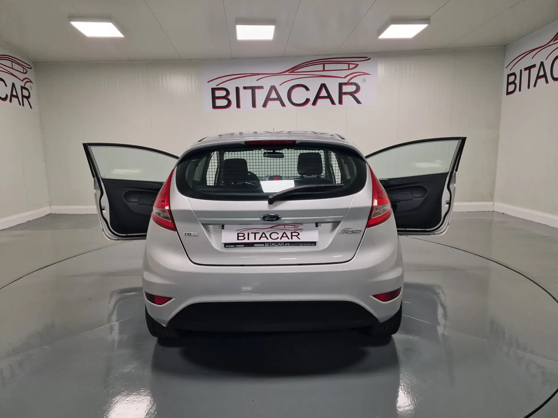 Ford Fiesta 1.4 TDCi Trend 32