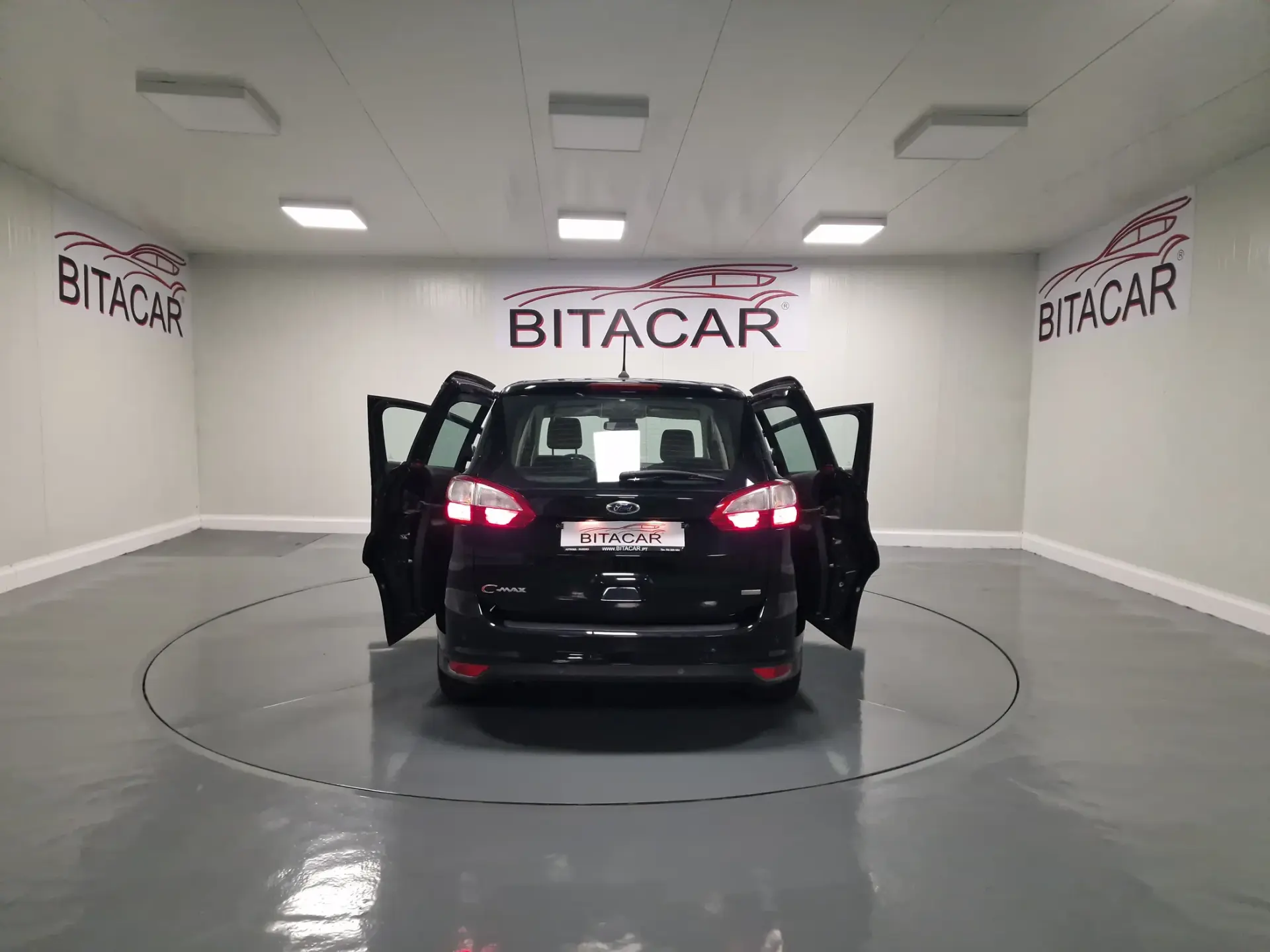 Ford Grand C-Max 1.0 SCTi Titanium S/S 19