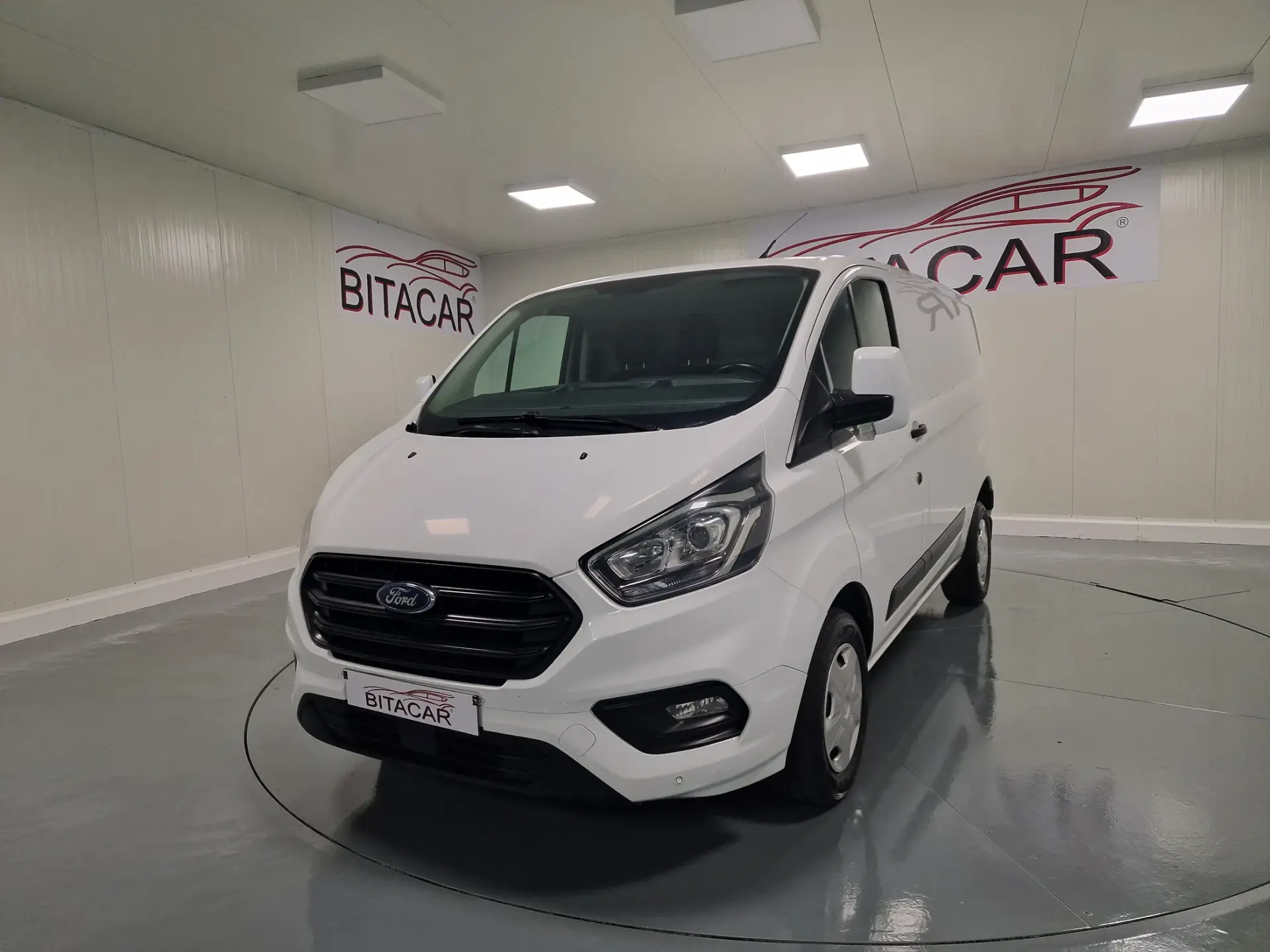 Ford Transit Custom 310L1 2.0 TDCi H1-Tecto Baixo Trend 21