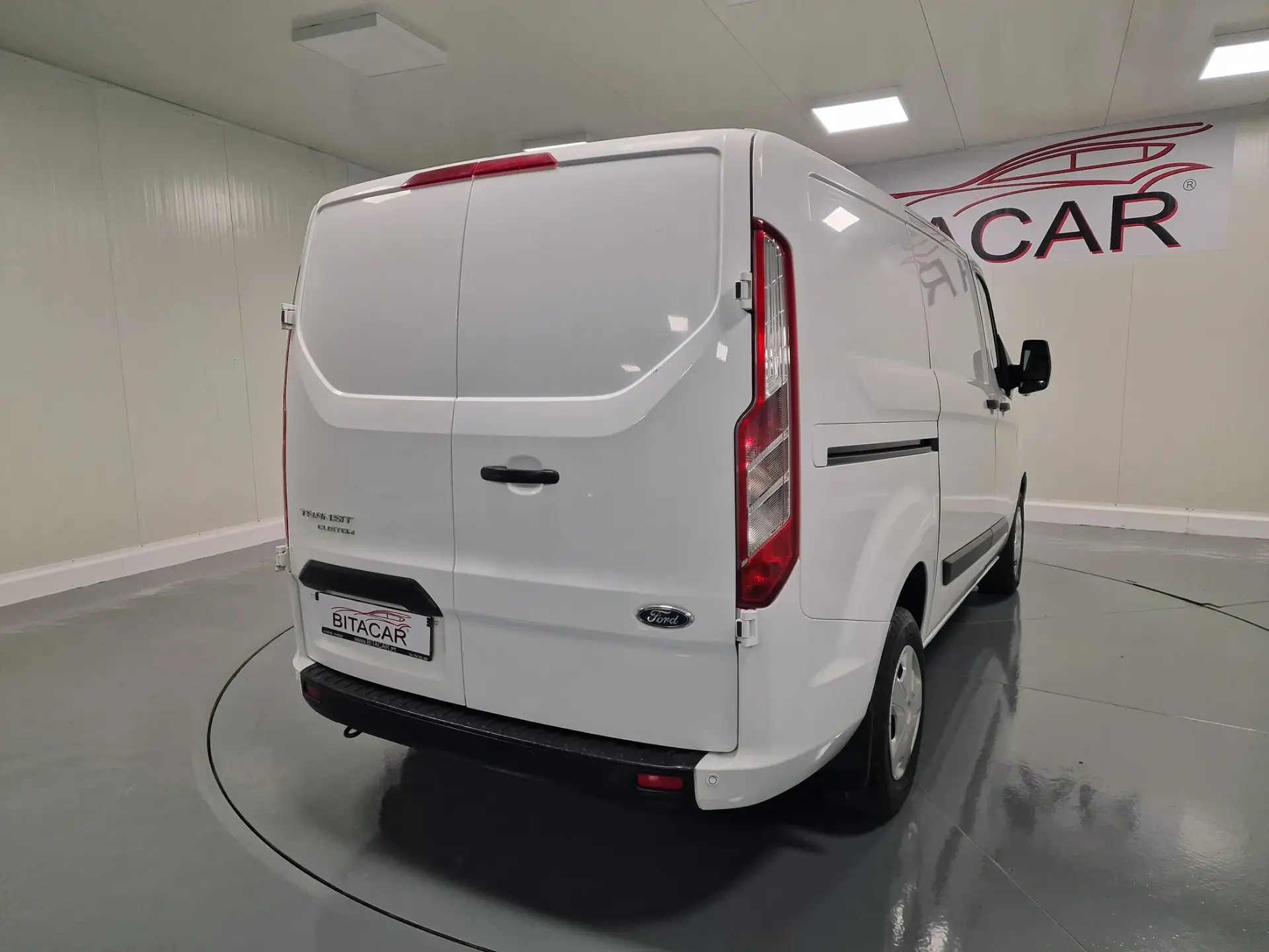 Ford Transit Custom 310L1 2.0 TDCi H1-Tecto Baixo Trend 36