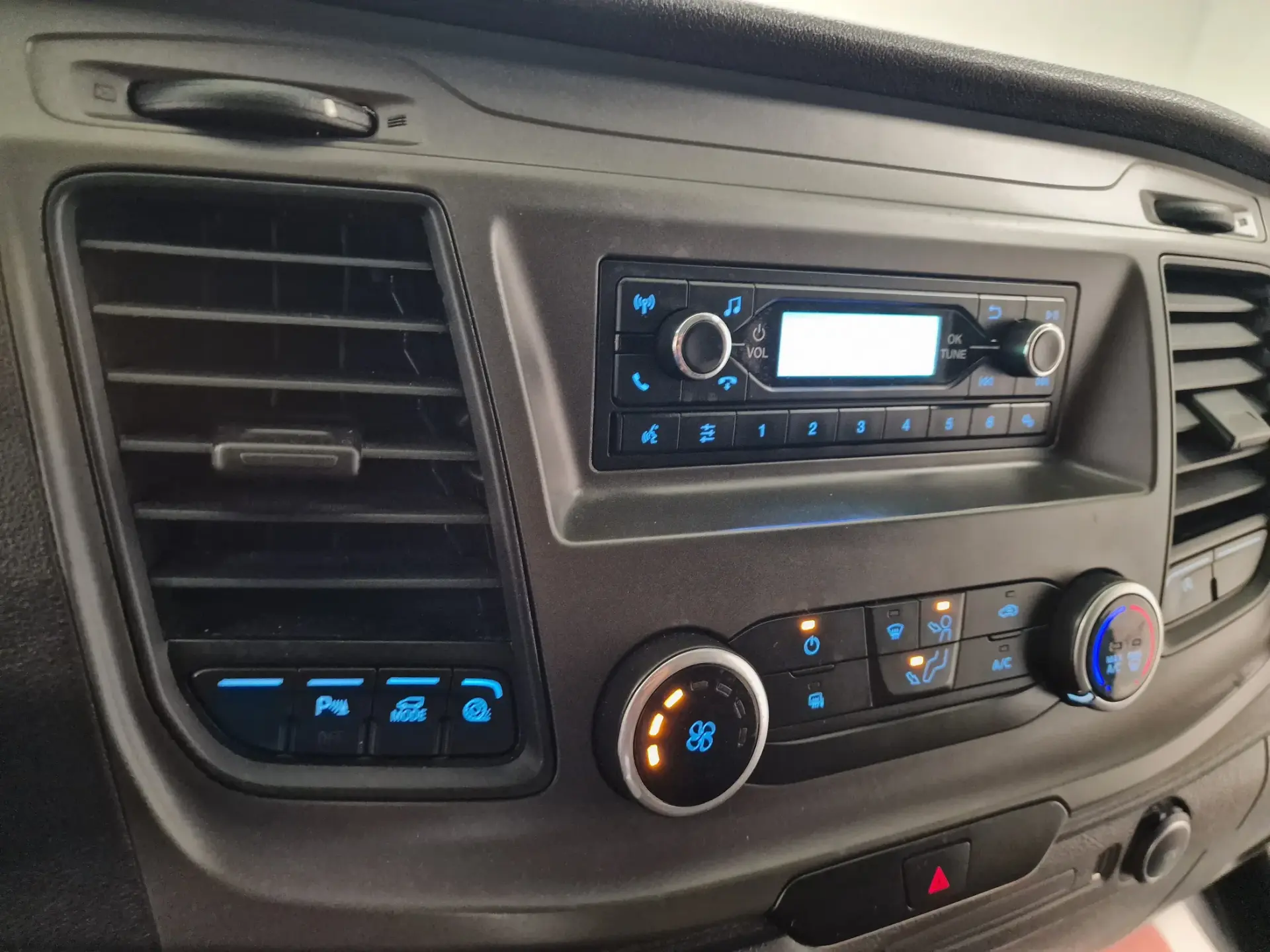 Ford Transit Custom 310L1 2.0 TDCi H1-Tecto Baixo Trend 79