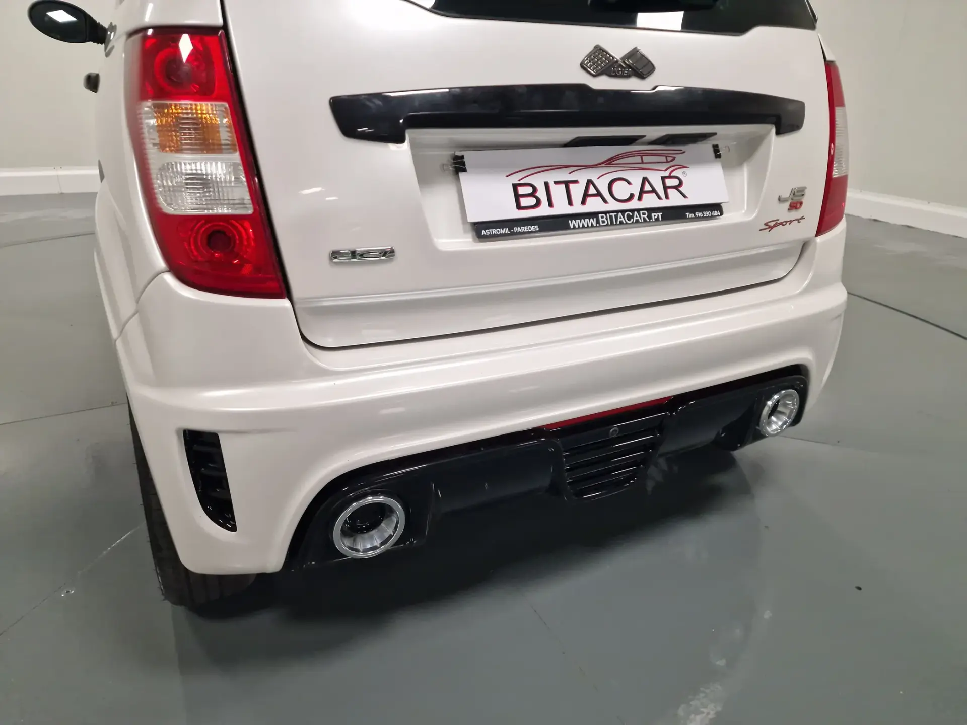 Ligier JS 50 SPORT ULTIMATE DCI 28