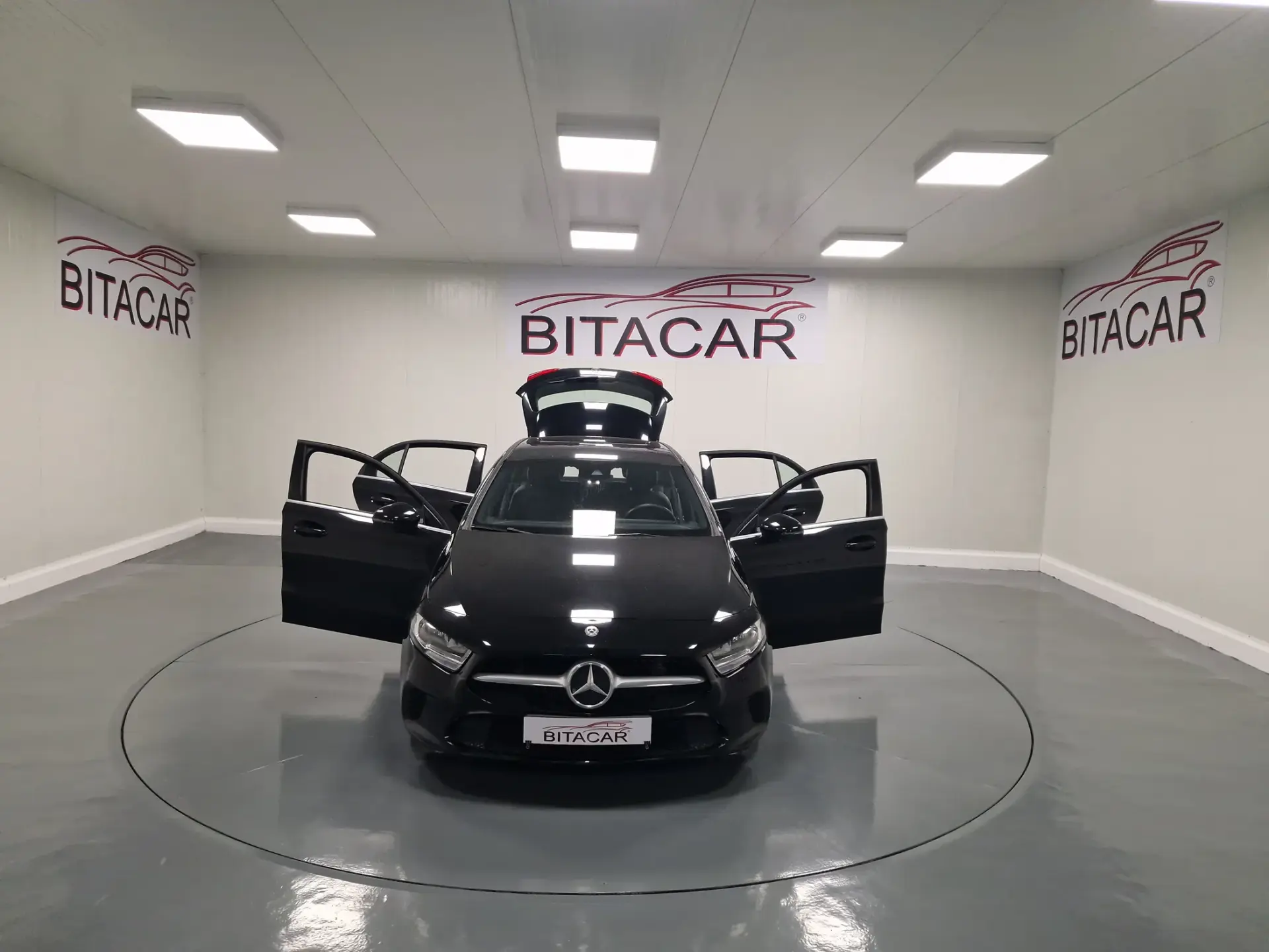 Mercedes-Benz A 180 d Style Plus Aut. 12