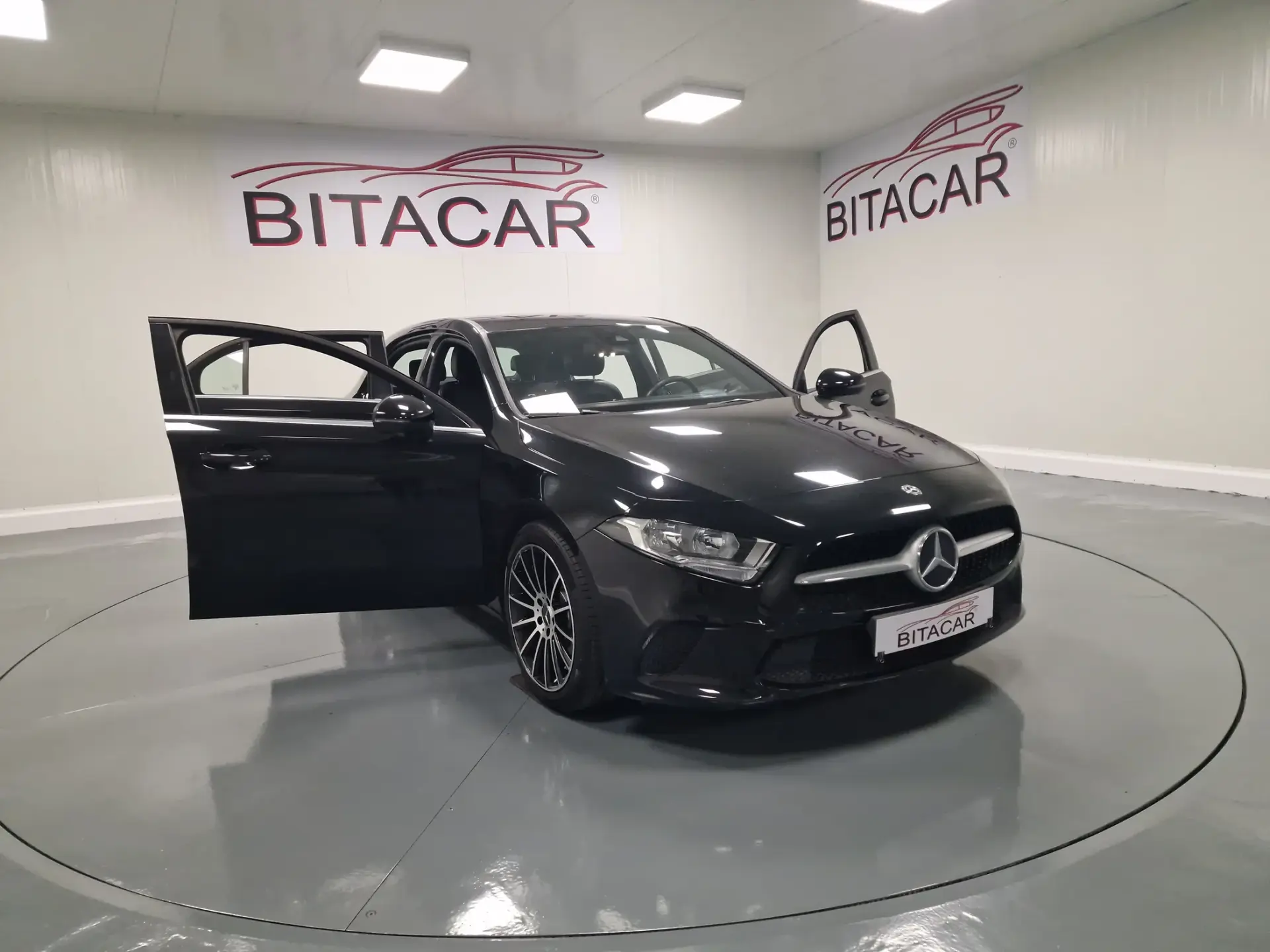 Mercedes-Benz A 180 d Style Plus Aut. 14