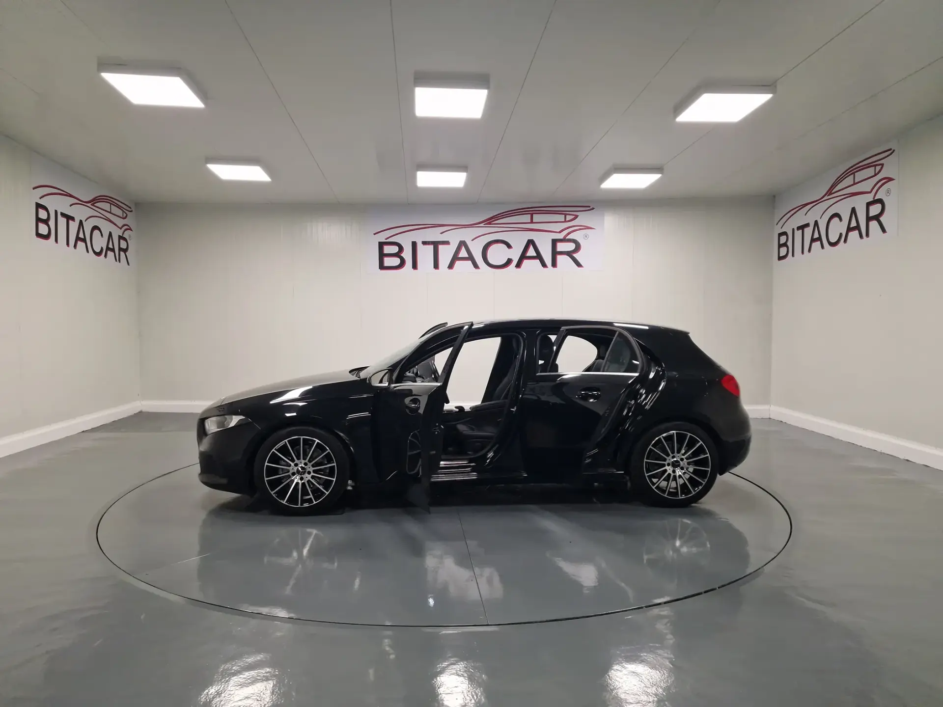 Mercedes-Benz A 180 d Style Plus Aut. 19