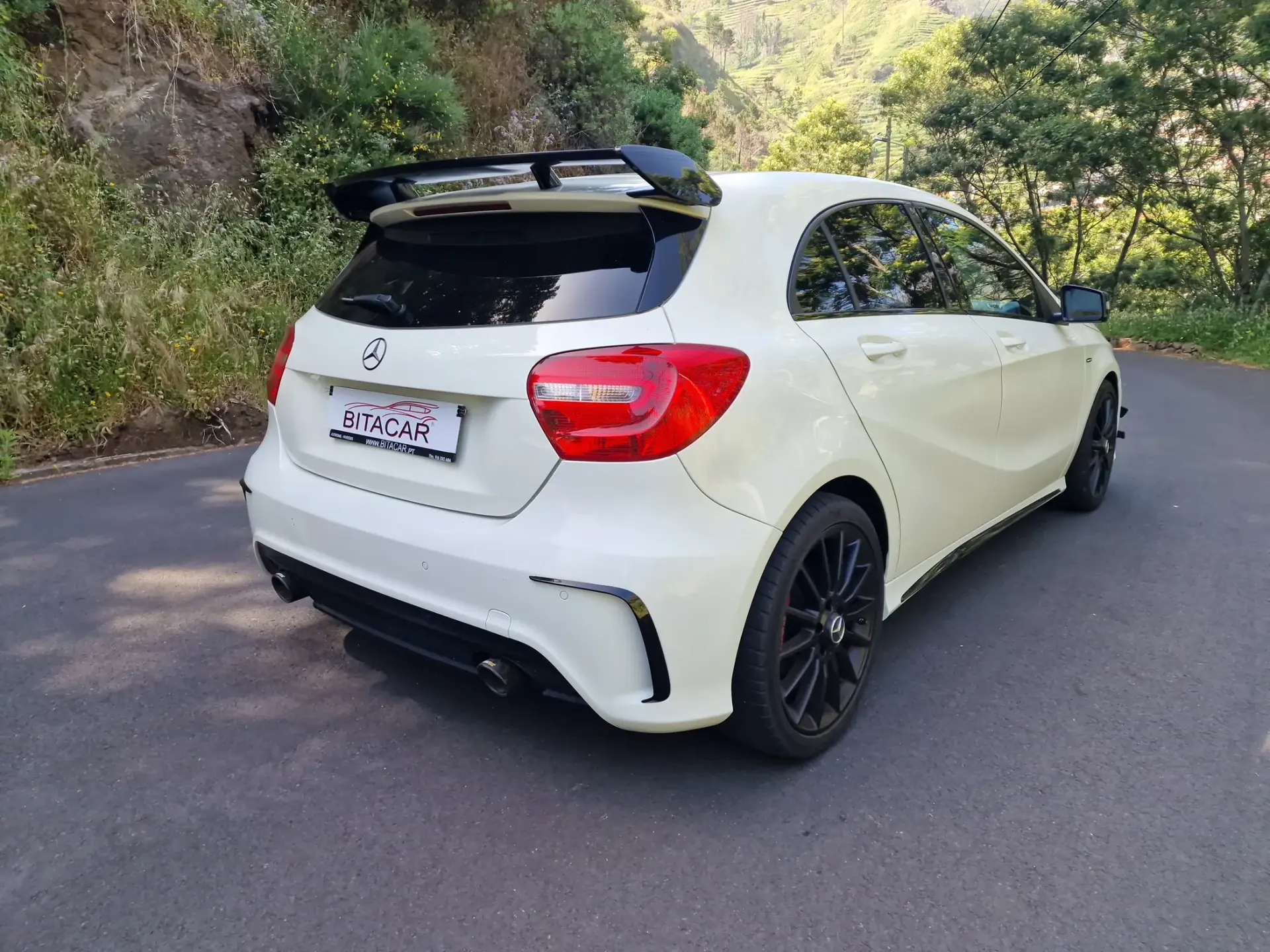 Mercedes-Benz A 180 d AMG Line 34