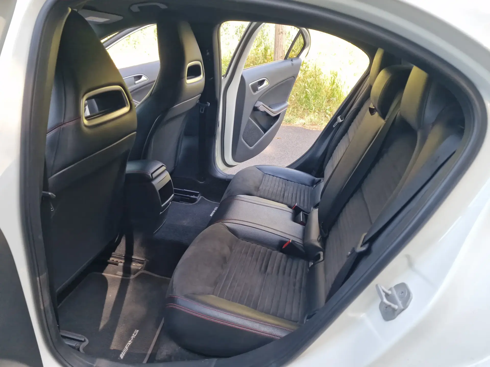 Mercedes-Benz A 180 d AMG Line 46