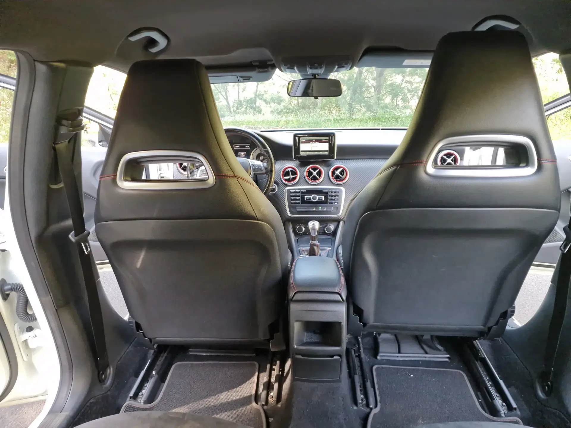 Mercedes-Benz A 180 d AMG Line 49