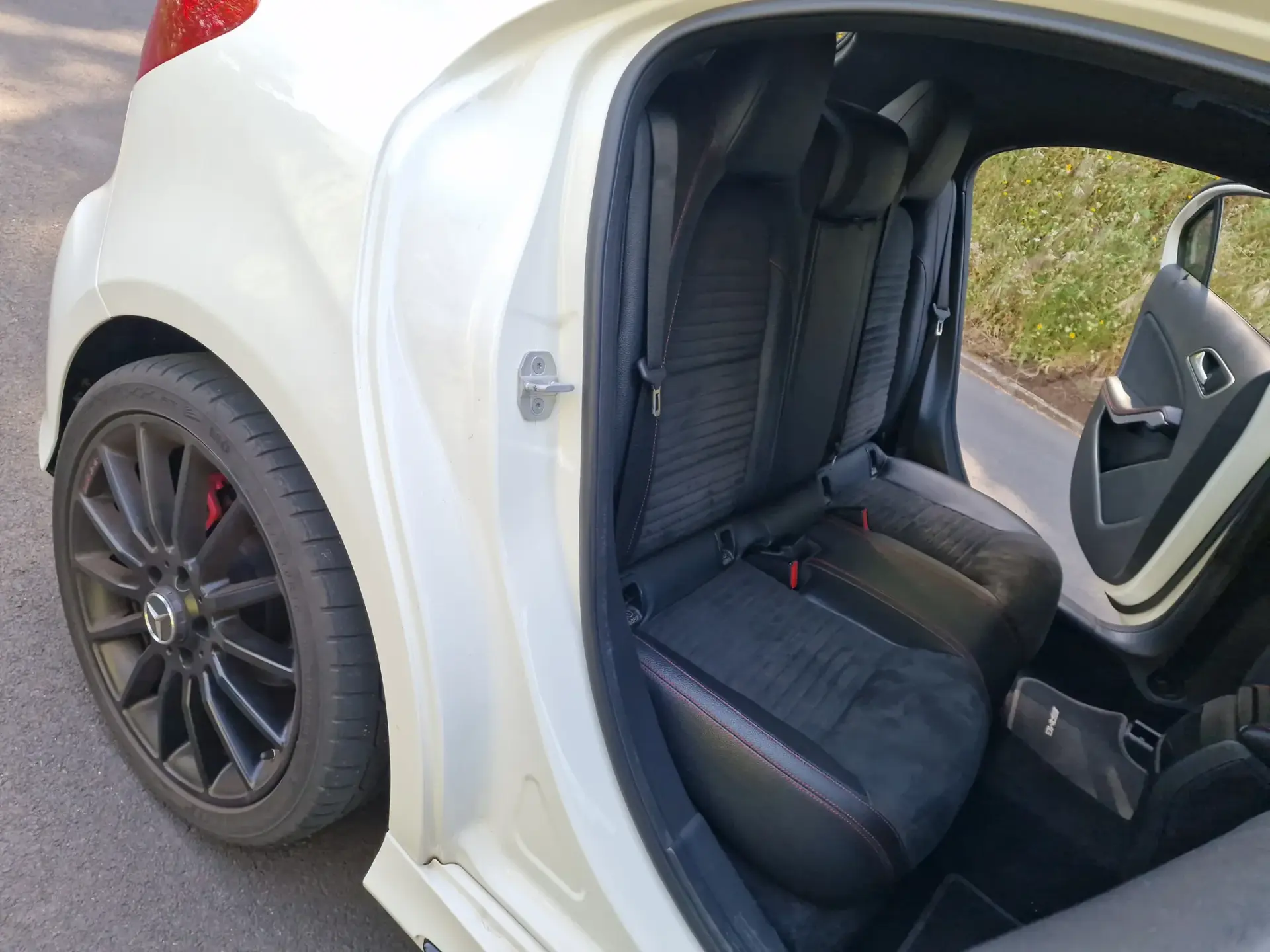 Mercedes-Benz A 180 d AMG Line 51