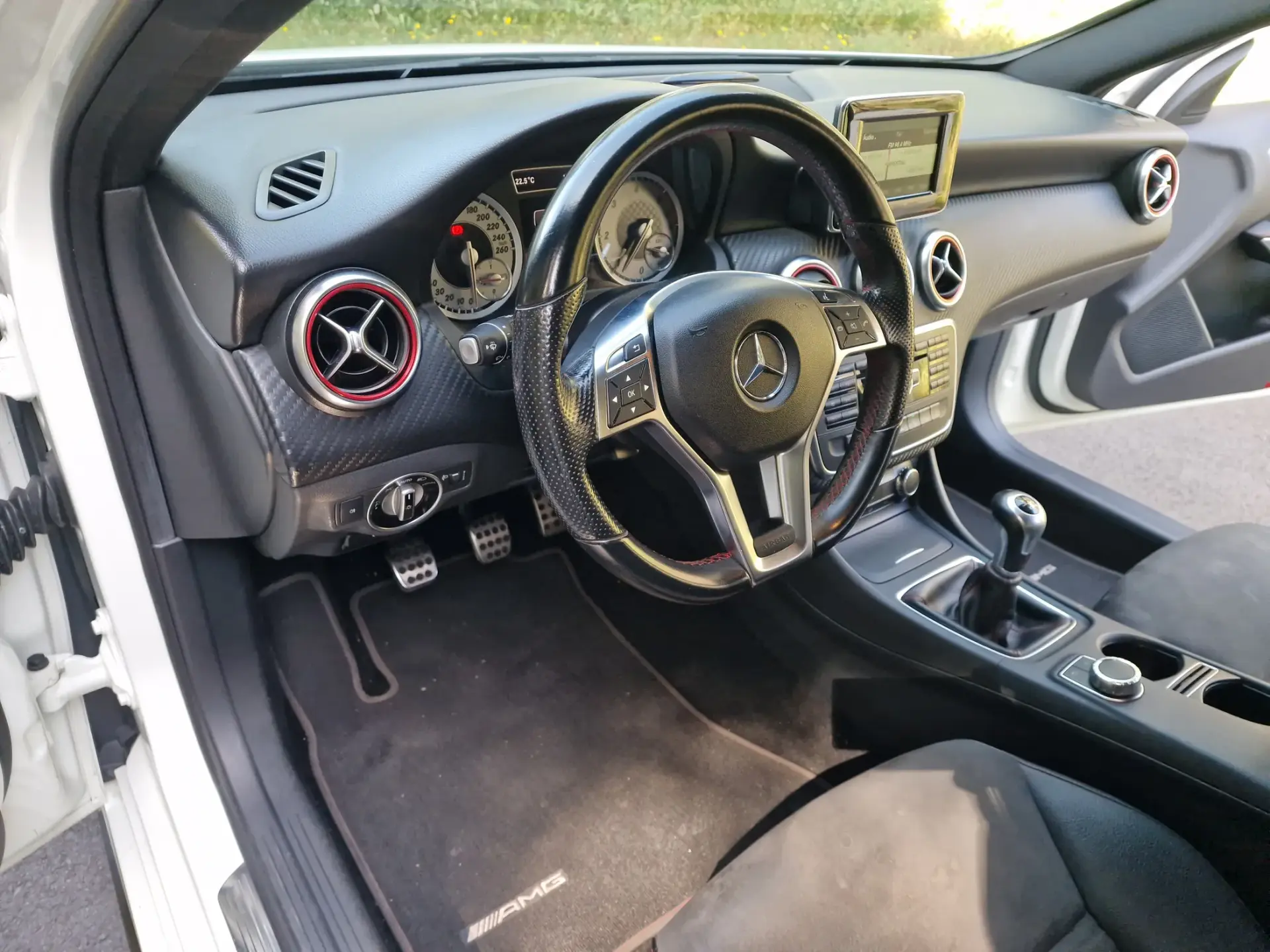 Mercedes-Benz A 180 d AMG Line 68